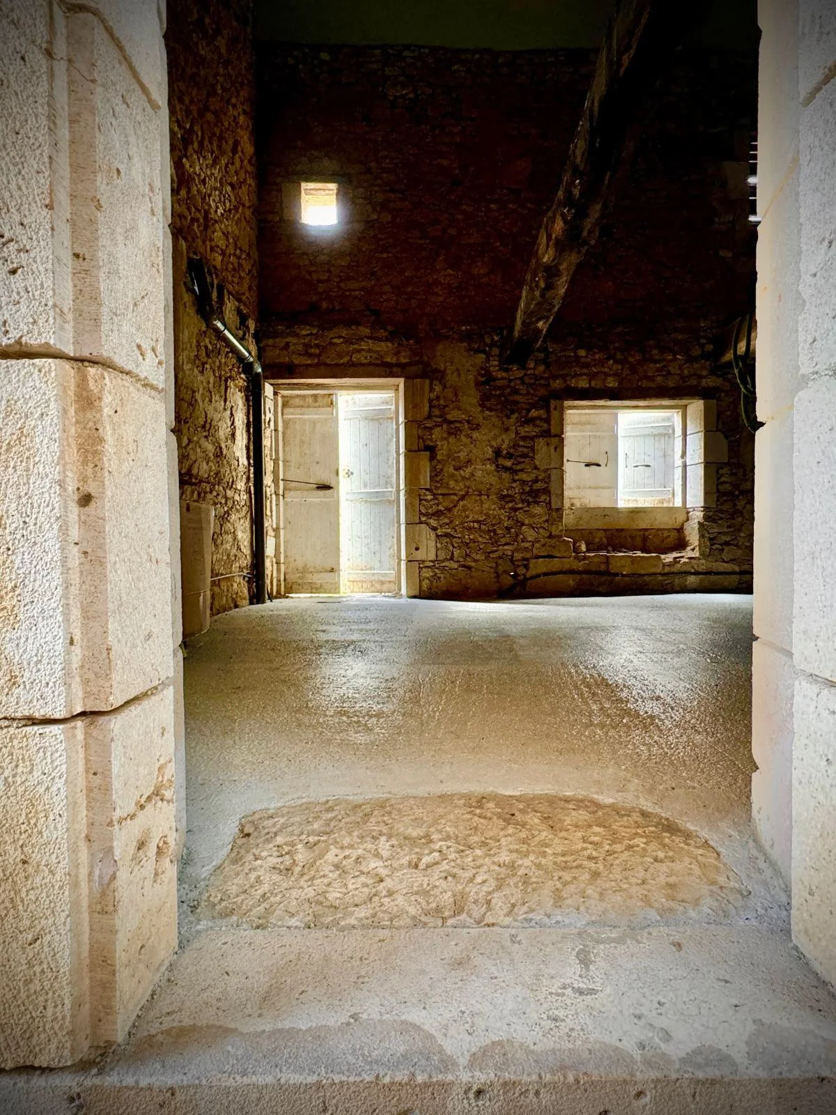 gascogne-medieval-estate-120.jpg