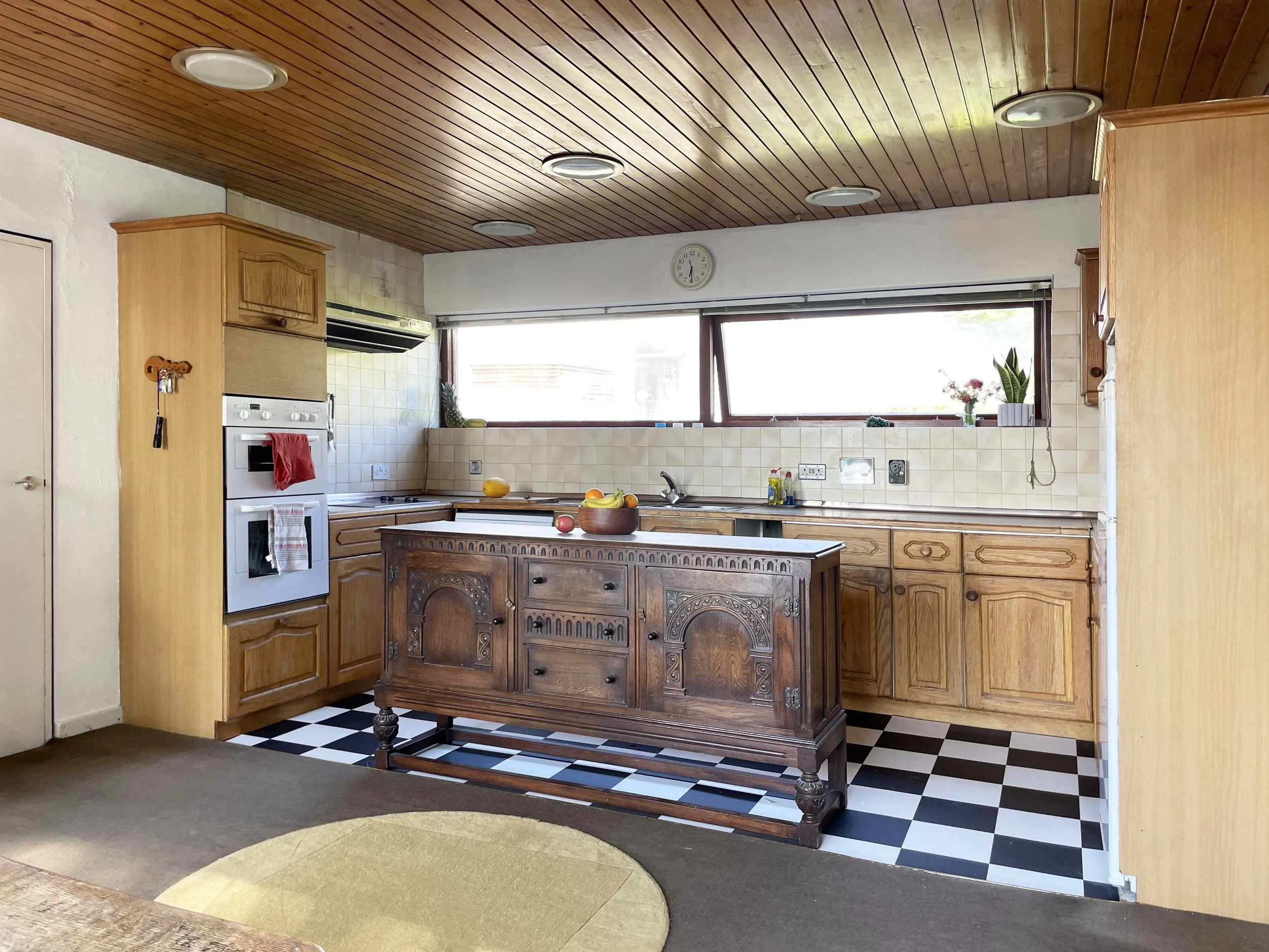Kitchen 1.jpg