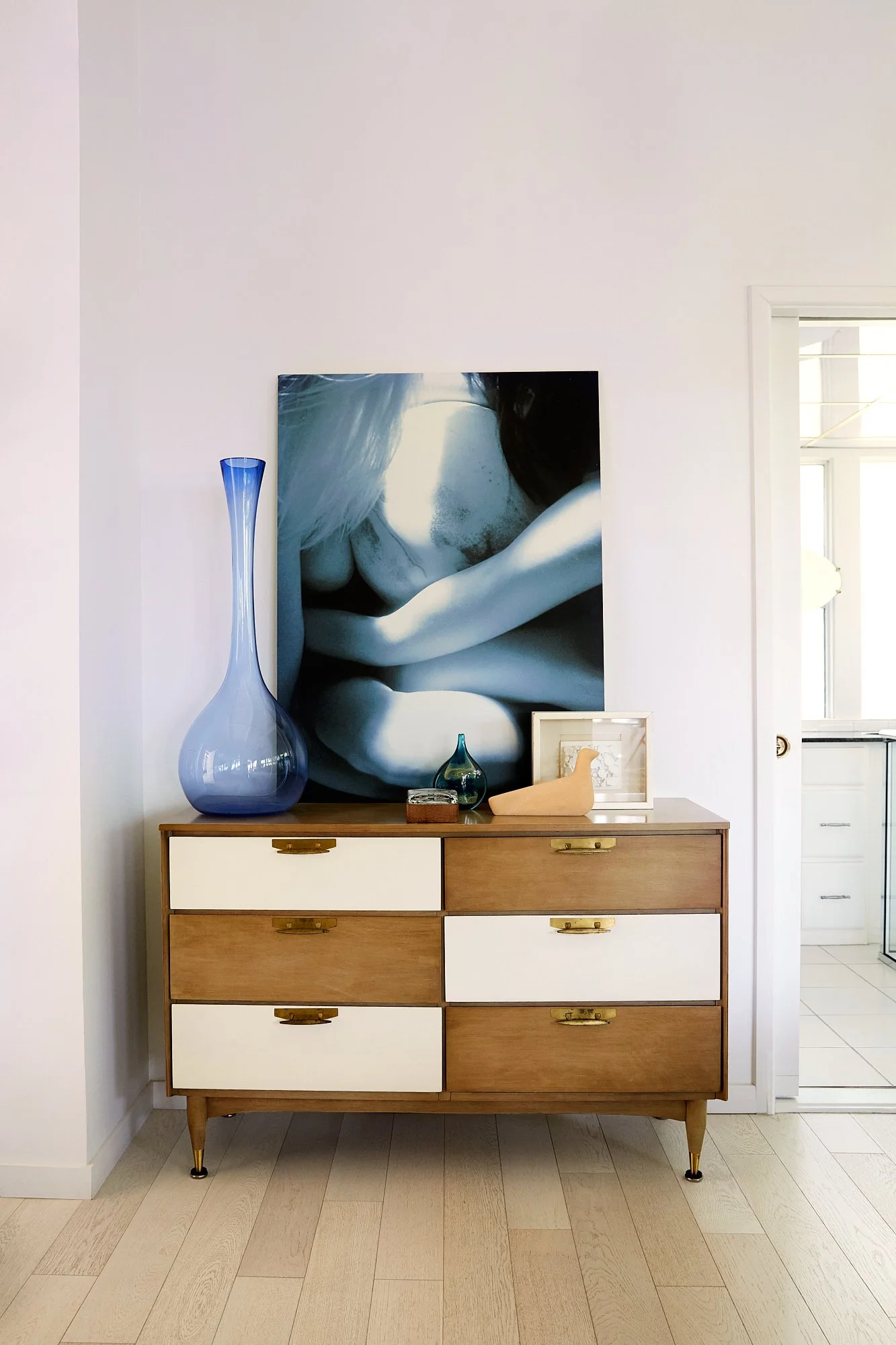 hudson-valley-mid-century-modern-newburghMASTER BED 7.jpg