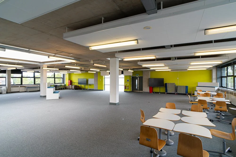 west-london-high-school22.jpg