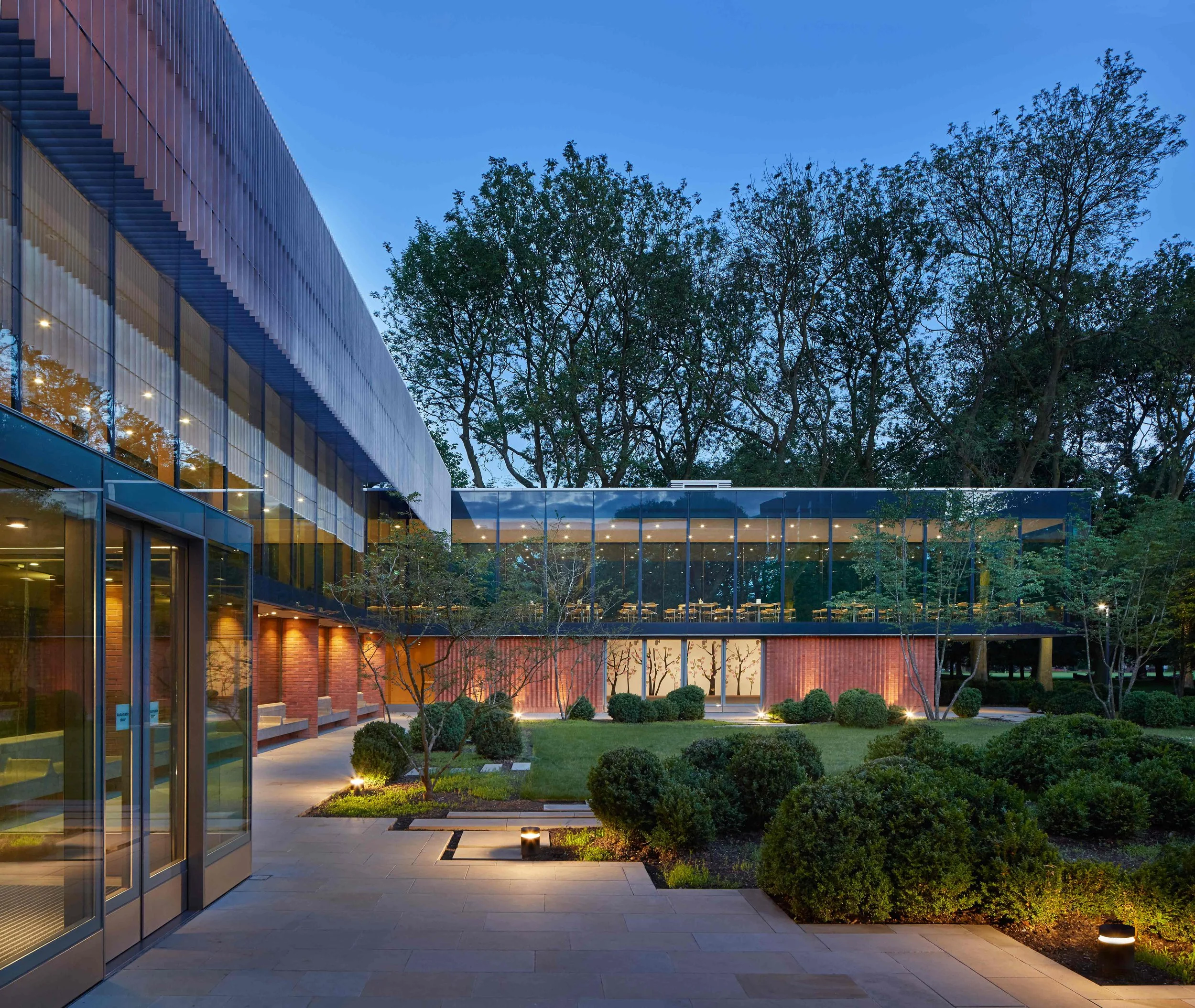 6.AW.-The-Whitworth_The-University-of-Manchester_Cafe_Photo_Alan-Williams_press_2026.jpg