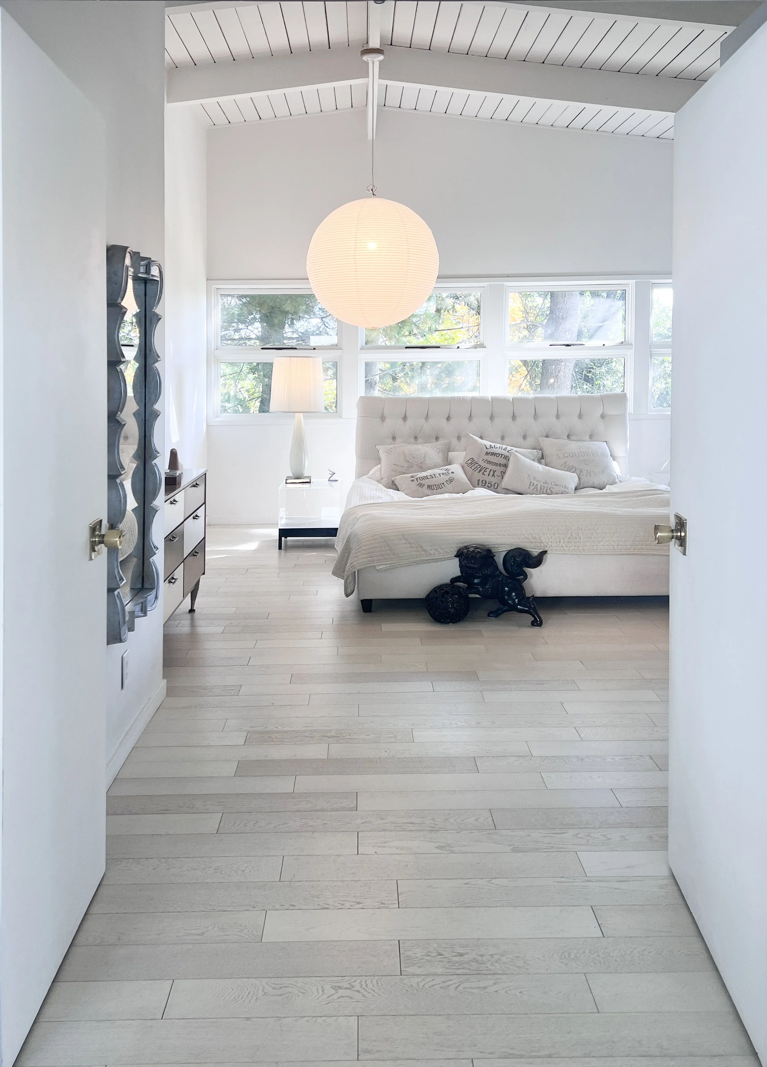 hudson-valley-mid-century-modern-newburghMASTER BED 3.JPG