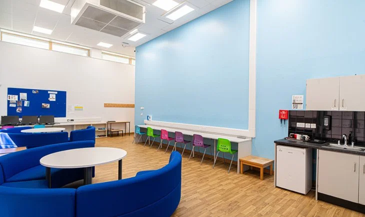 decorated-hertfordshire-school8.jpg