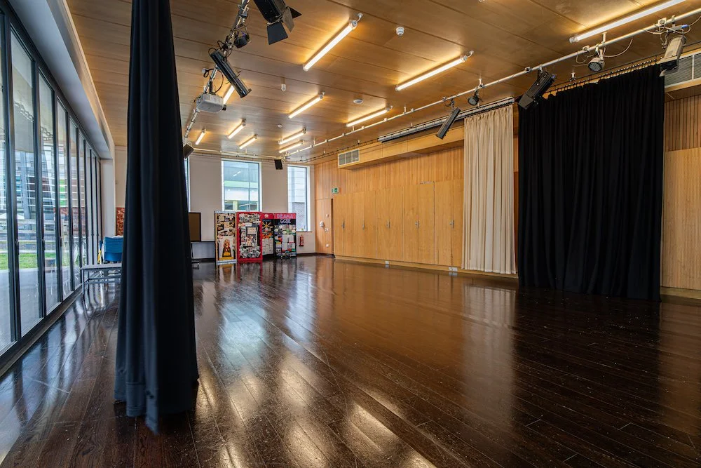 west-london-high-school26.jpg