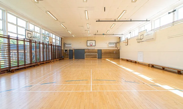 decorated-hertfordshire-school22.jpg