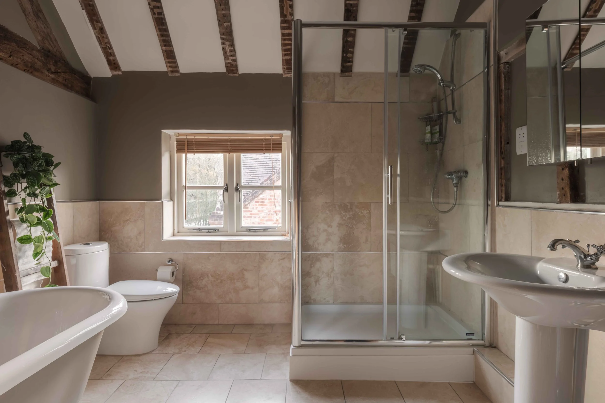 Priest Park Farmhouse - by CharlieGeaterPhotography - 4223.jpg