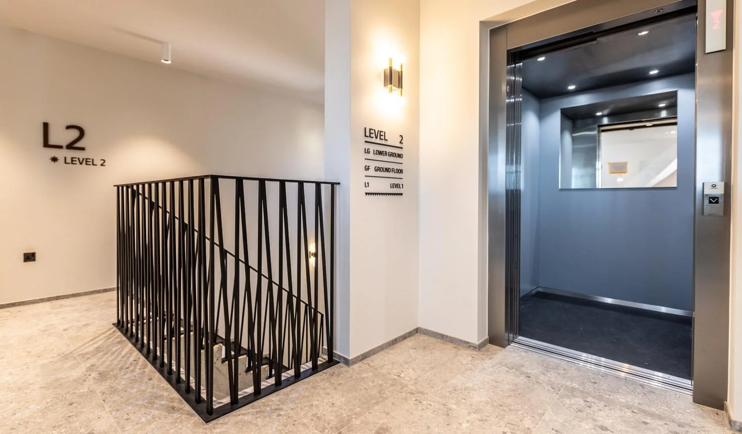 Creative-Offices-St-AlbansQueens House-241.jpg