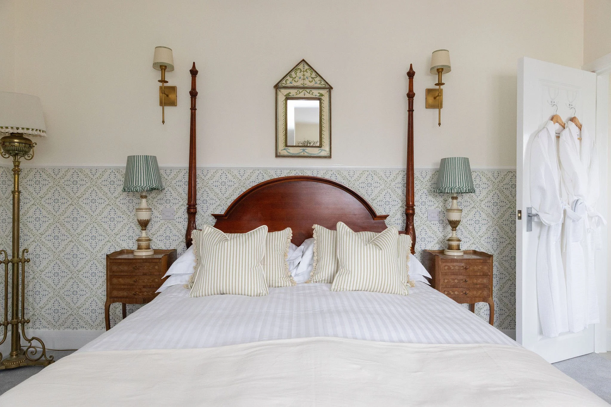 aldwick-beachfront-retreat-14.jpg