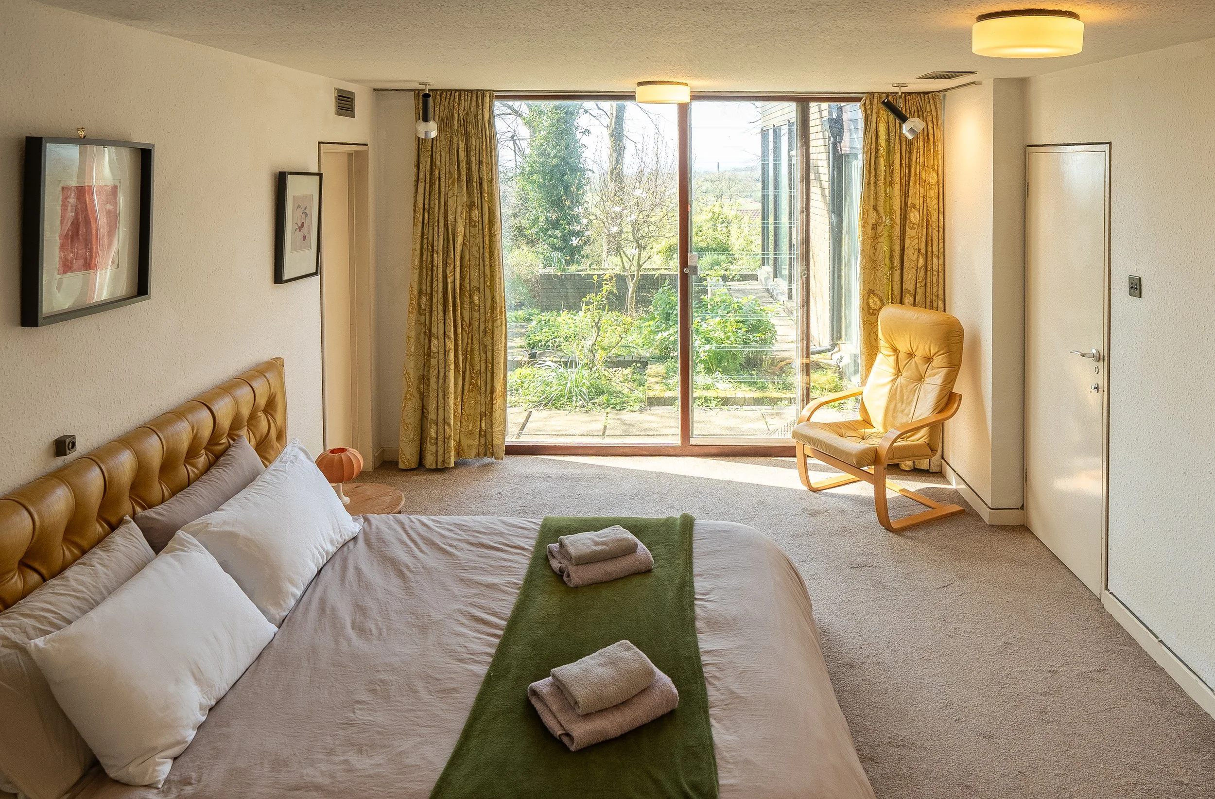 Master bedroom.jpg
