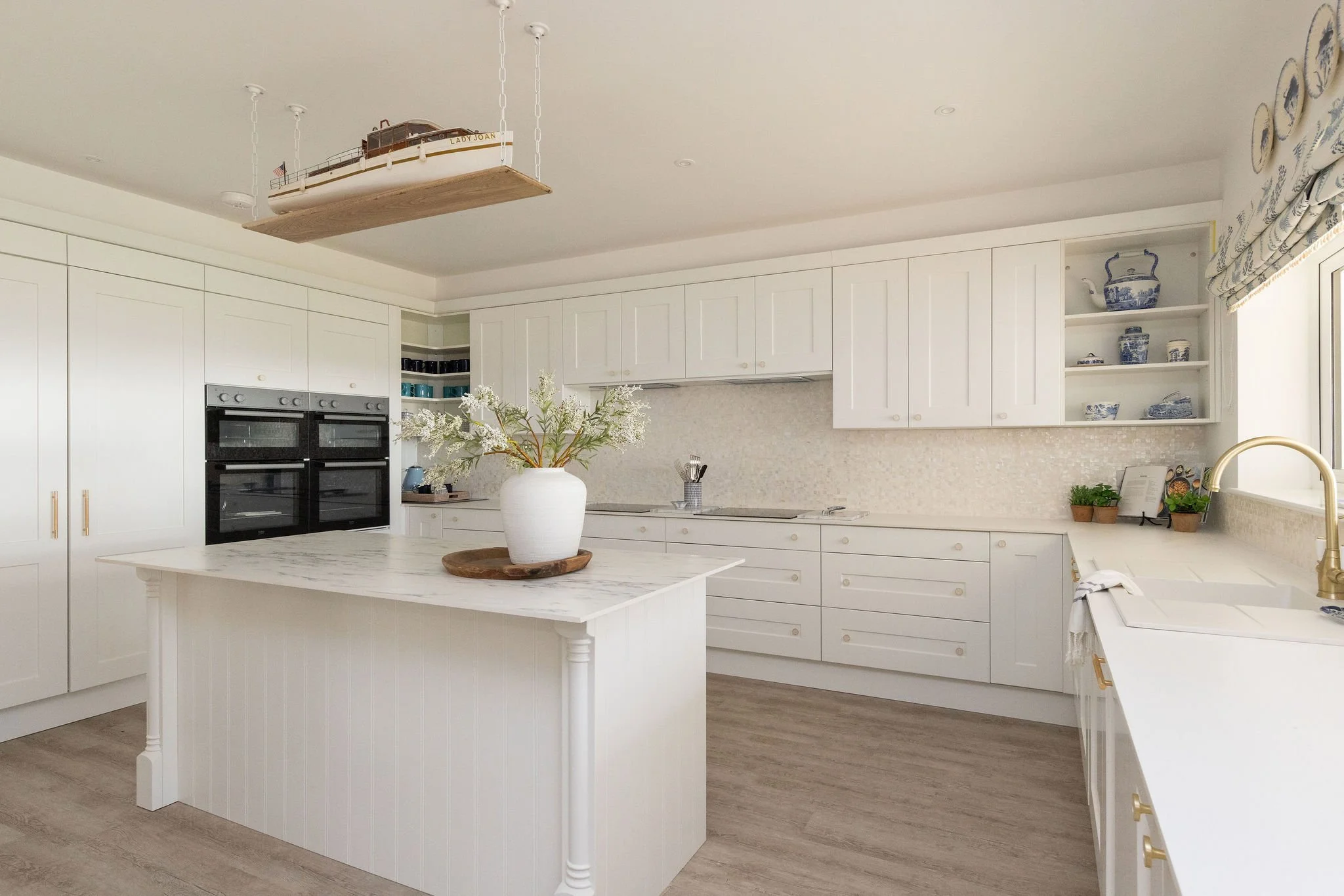 aruna-beachfront-aldwick-37.jpg