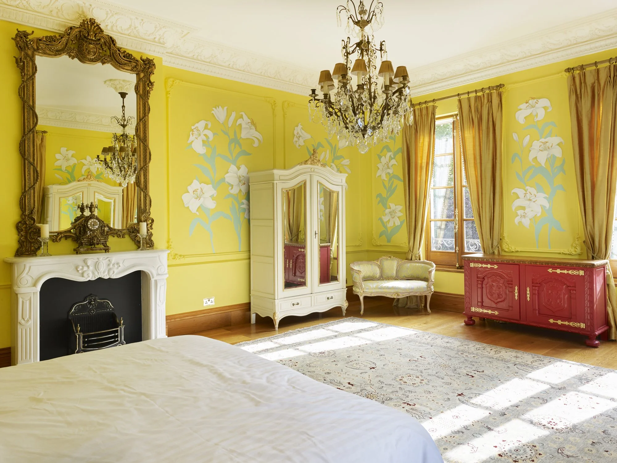 rococo manor76.jpg