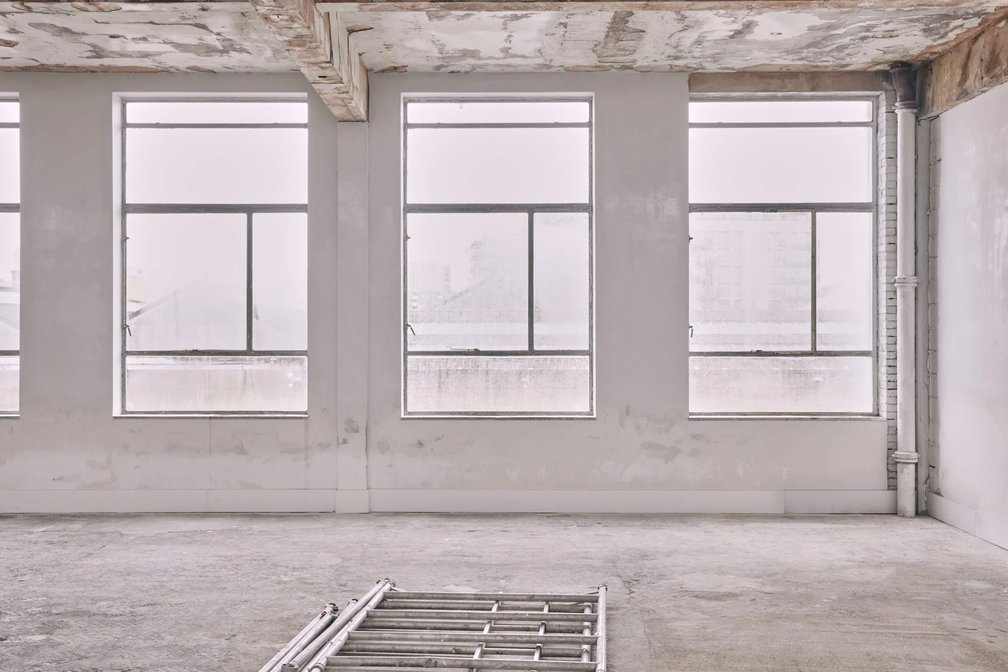 thameside beams (87).jpg