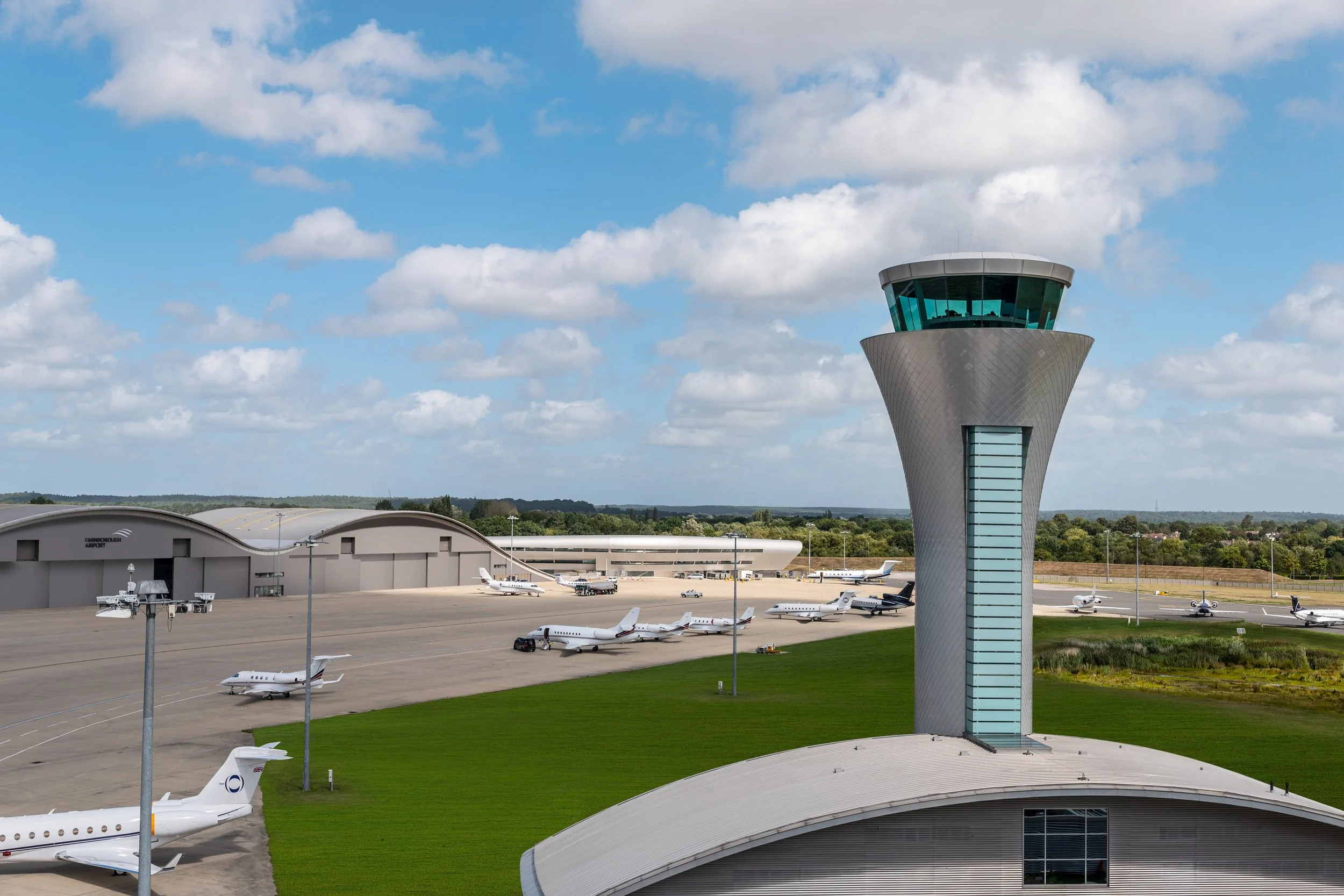 Farnborough AIrport Web images17.jpg