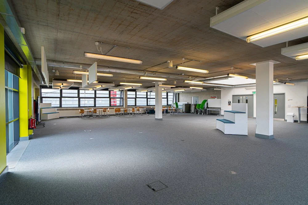 west-london-high-school21.jpg