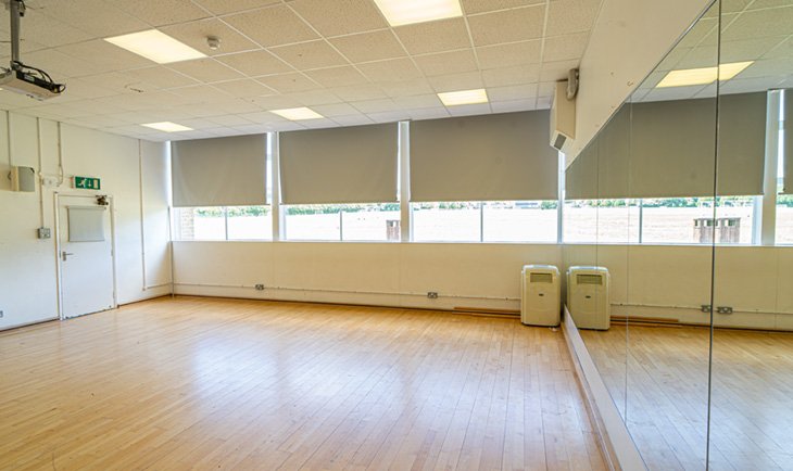 decorated-hertfordshire-school12.jpg