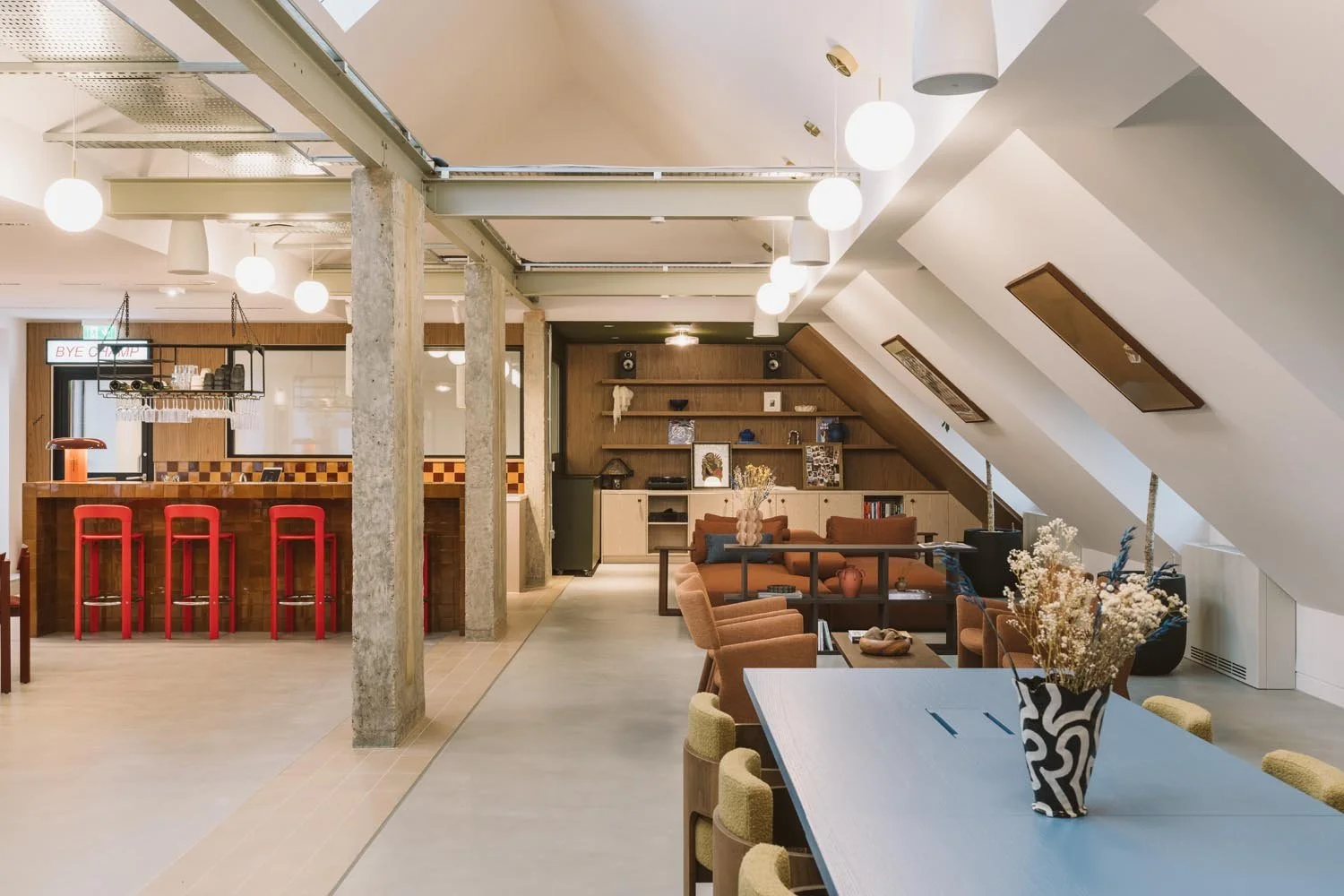 Creative-Offices-St-Albans250722 Queens House-89.jpg