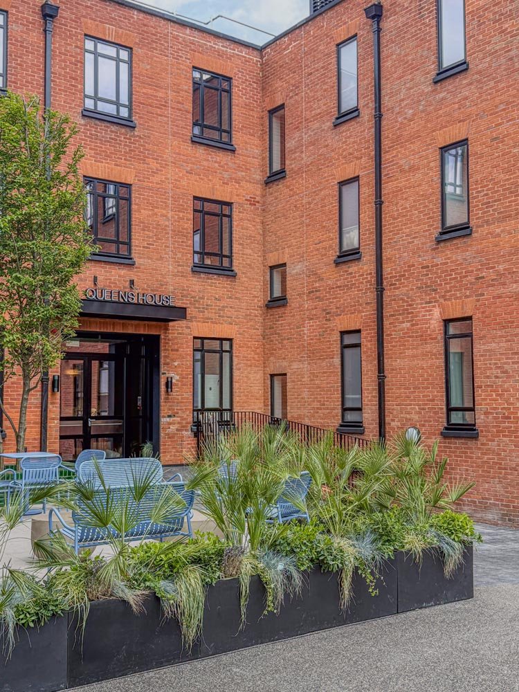 Creative-Offices-St-AlbansQueens House-001.jpg