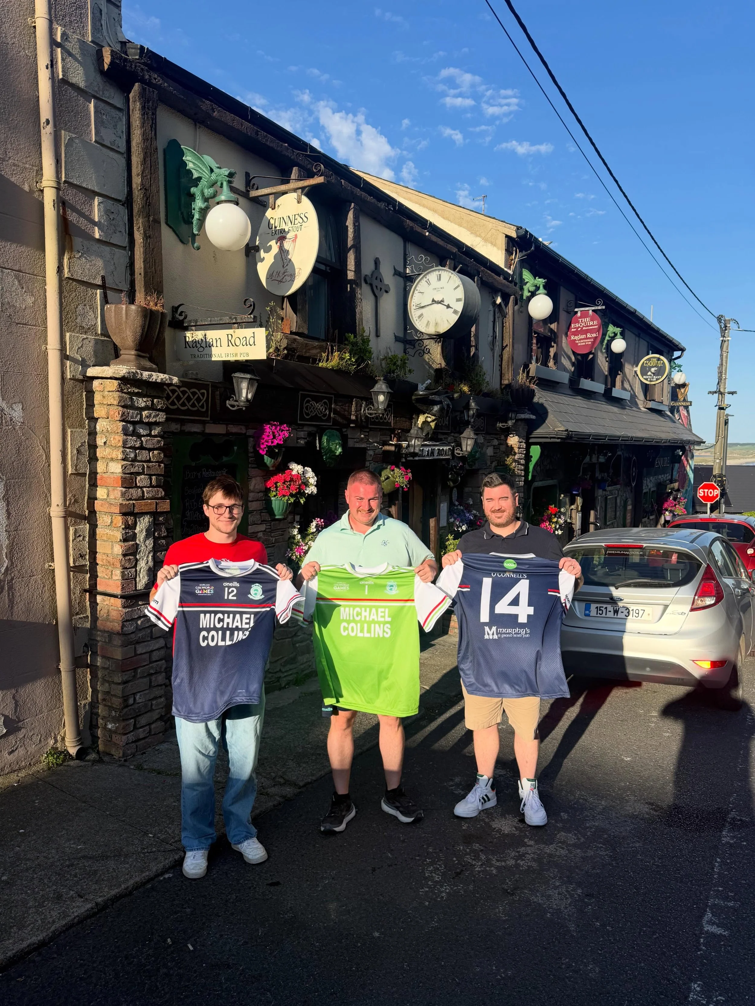 ‼️ NEW KIT REVEAL ‼️

The lads gathered tonight at Raglan Road in Tramore to talk strategy, lineups, and of course, distribute our new gear courtesy of @oneillssportswear. Special shoutout to our platinum sponsors @danieloconnells and @alexandriamurp