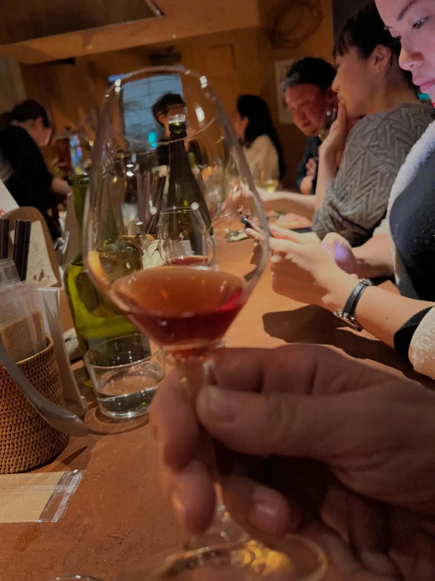 I had very good experiences with natural wines and good food in Japan some weeks ago and in early spring &ndash; here are some places where I hope to come back and enjoy more. 
&nbsp;
Tokyo:

TA QUE &Agrave; LA BONET @takarabune_ebisu
La Pioche @shin