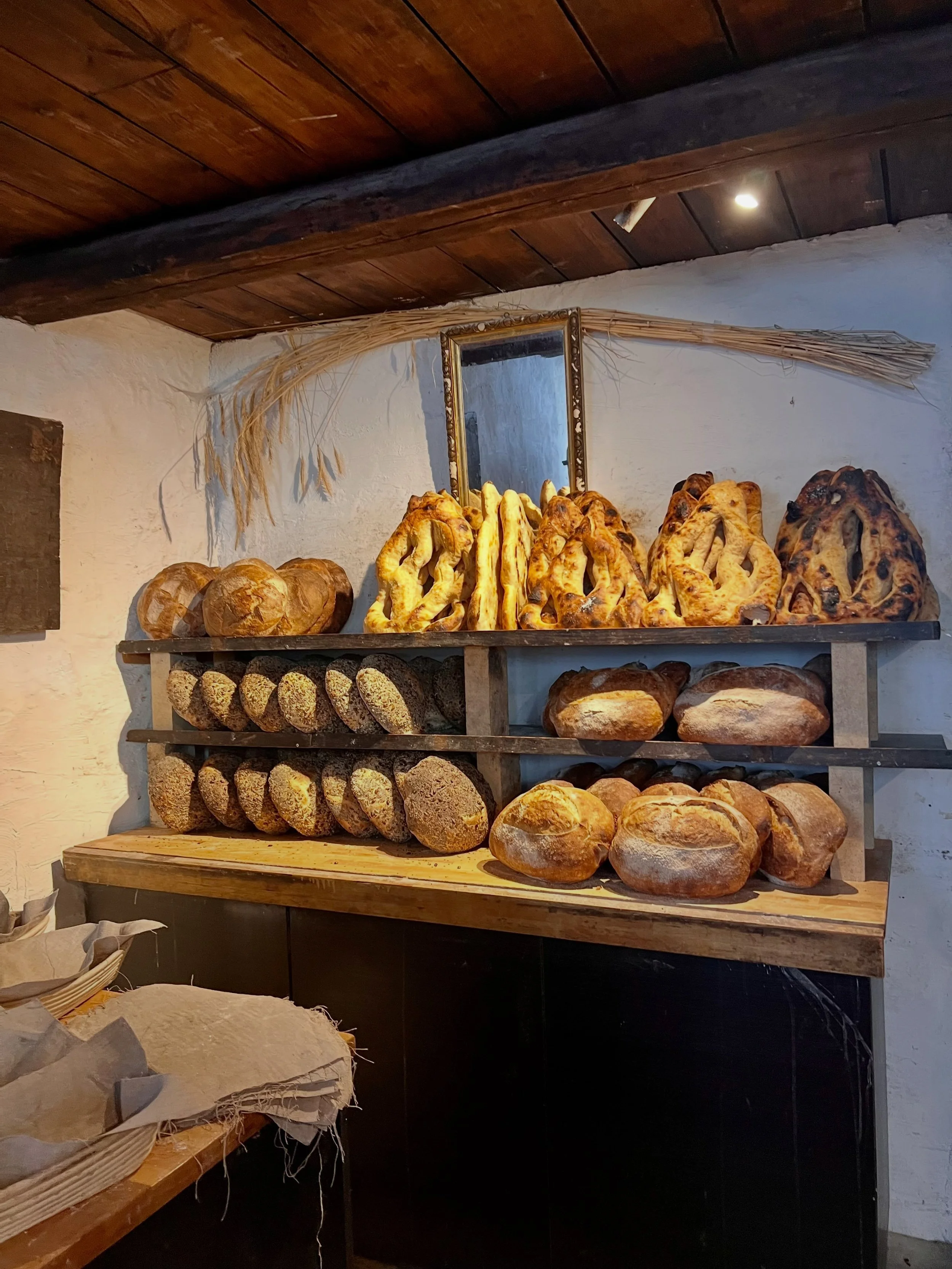One of Norway&rsquo;s most unique bakeries. This bakery in Stavanger is something special. Rosenkildehaven Bageri, established in the 1770s and almost 250 years old. It is located in Bakergata, which literally means Baker Street, named after the bake