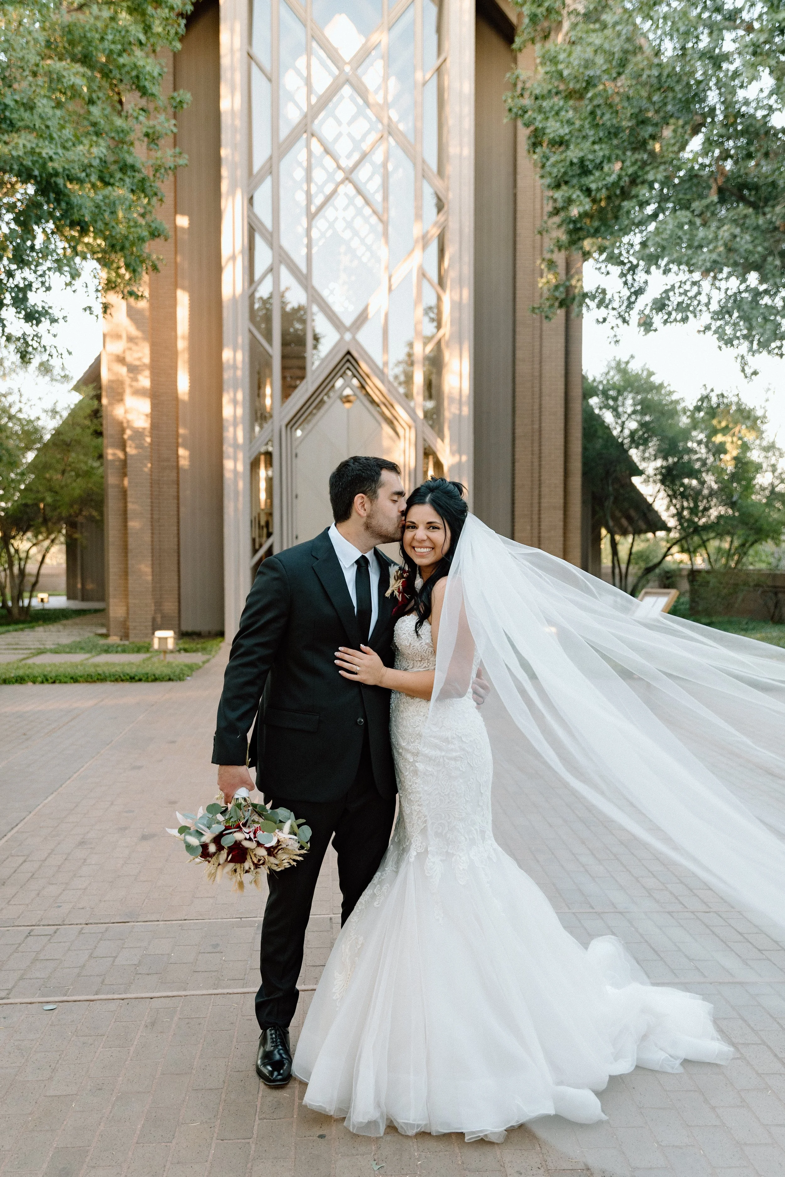 Kayla Kristine Photography_Zoo Wedding-30.jpg