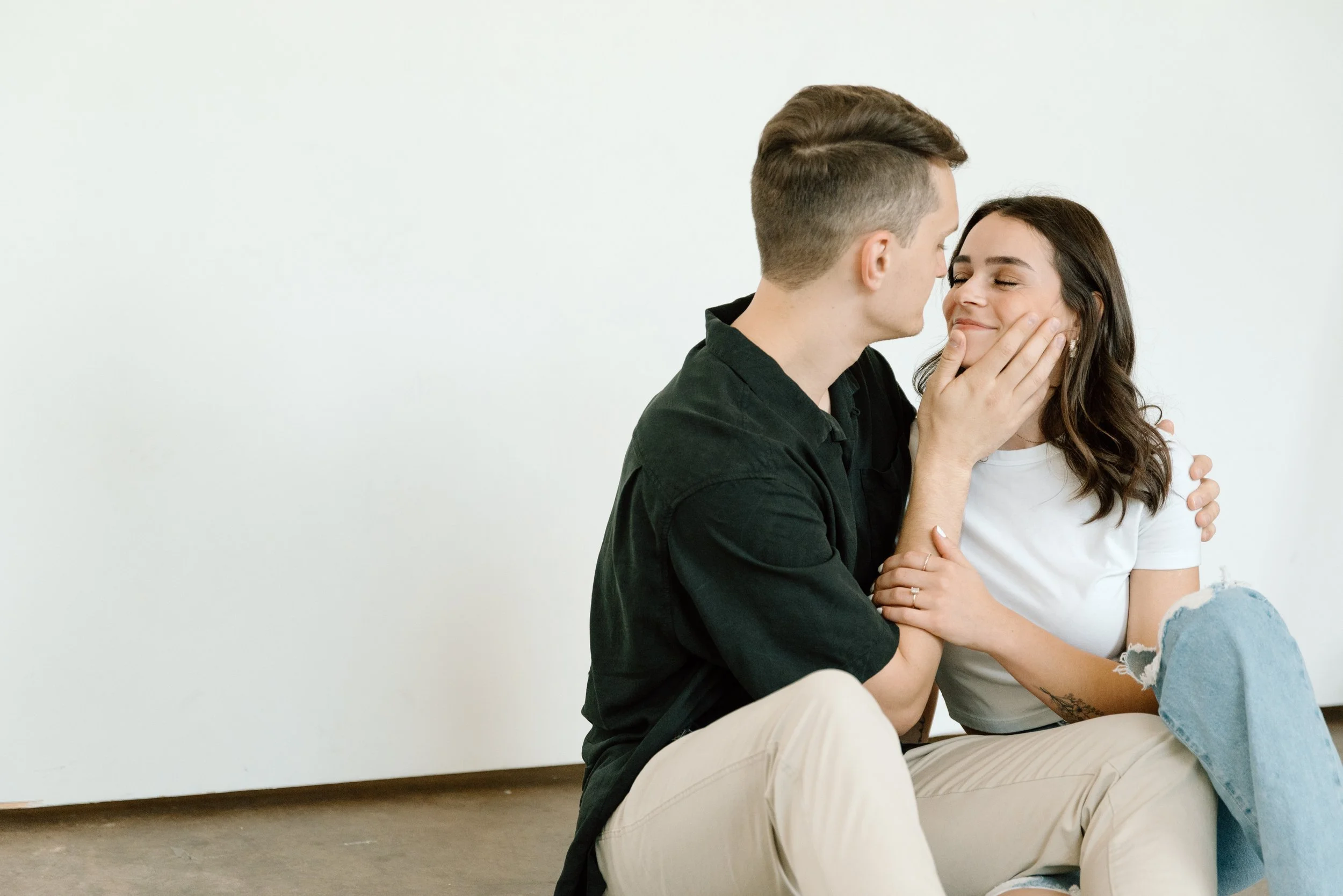 Kayla Kristine Photography_Studio Couple-8.jpg