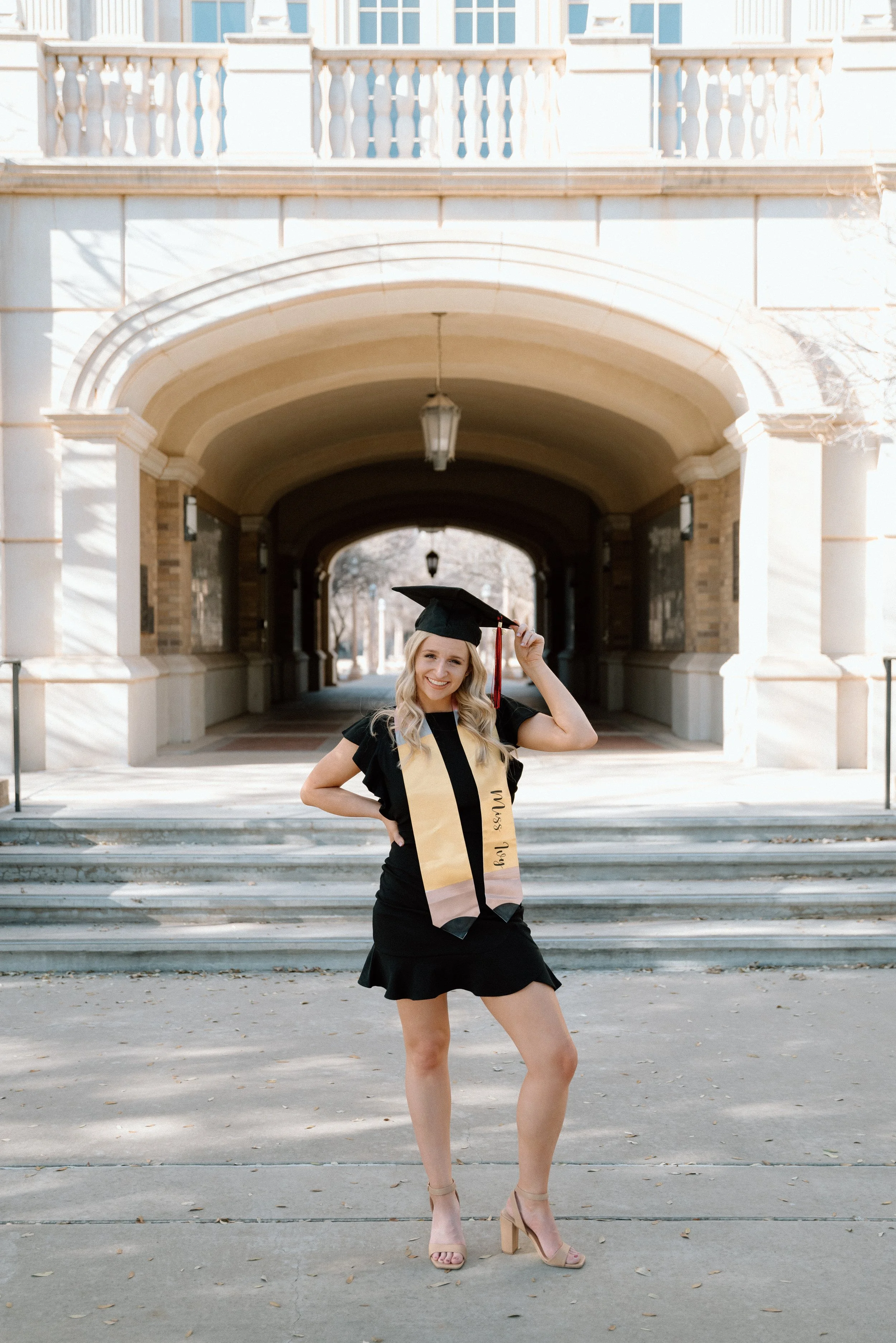 Kayla Kristine Photography_senior photography-2.jpg