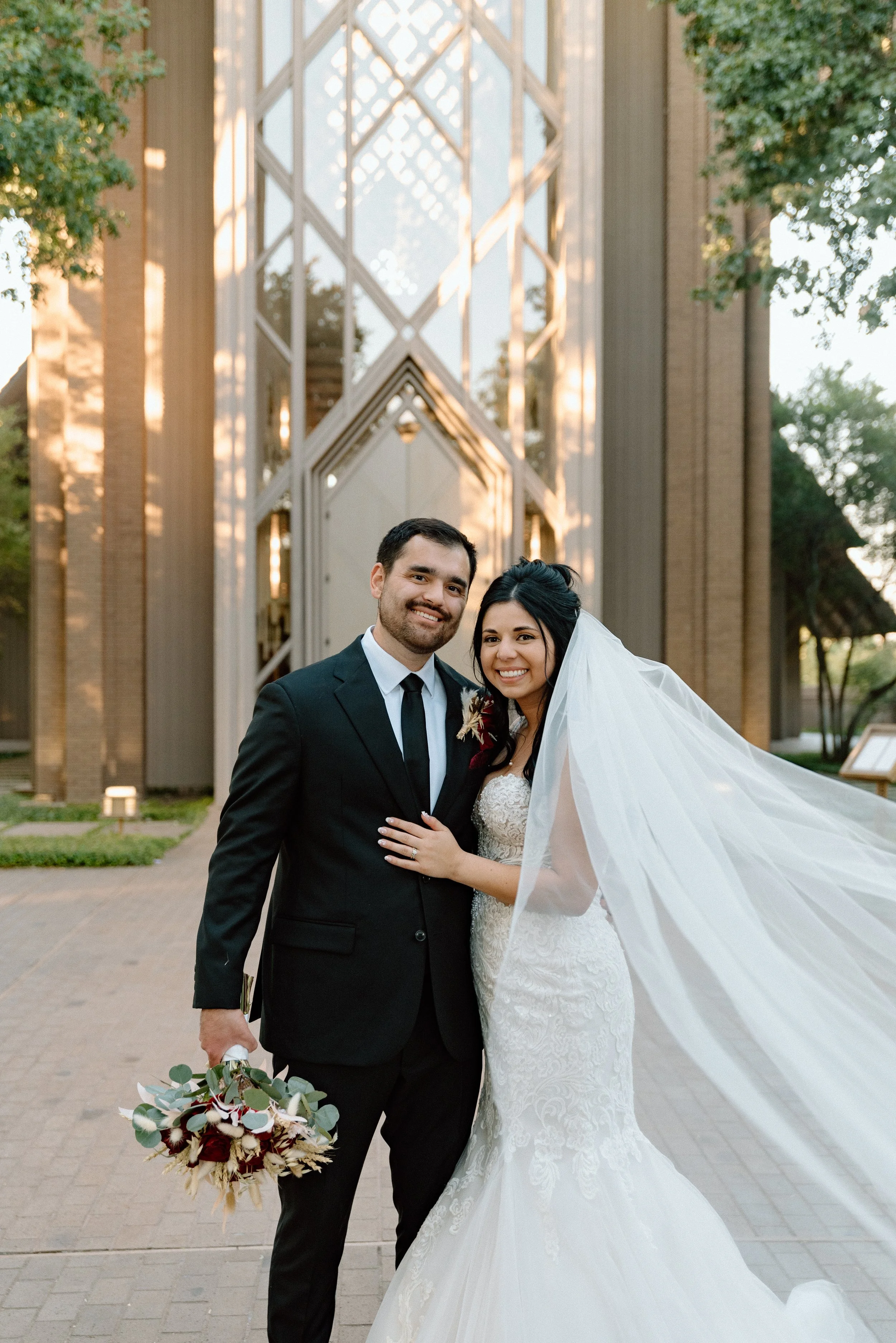 Kayla Kristine Photography_Zoo Wedding-29.jpg