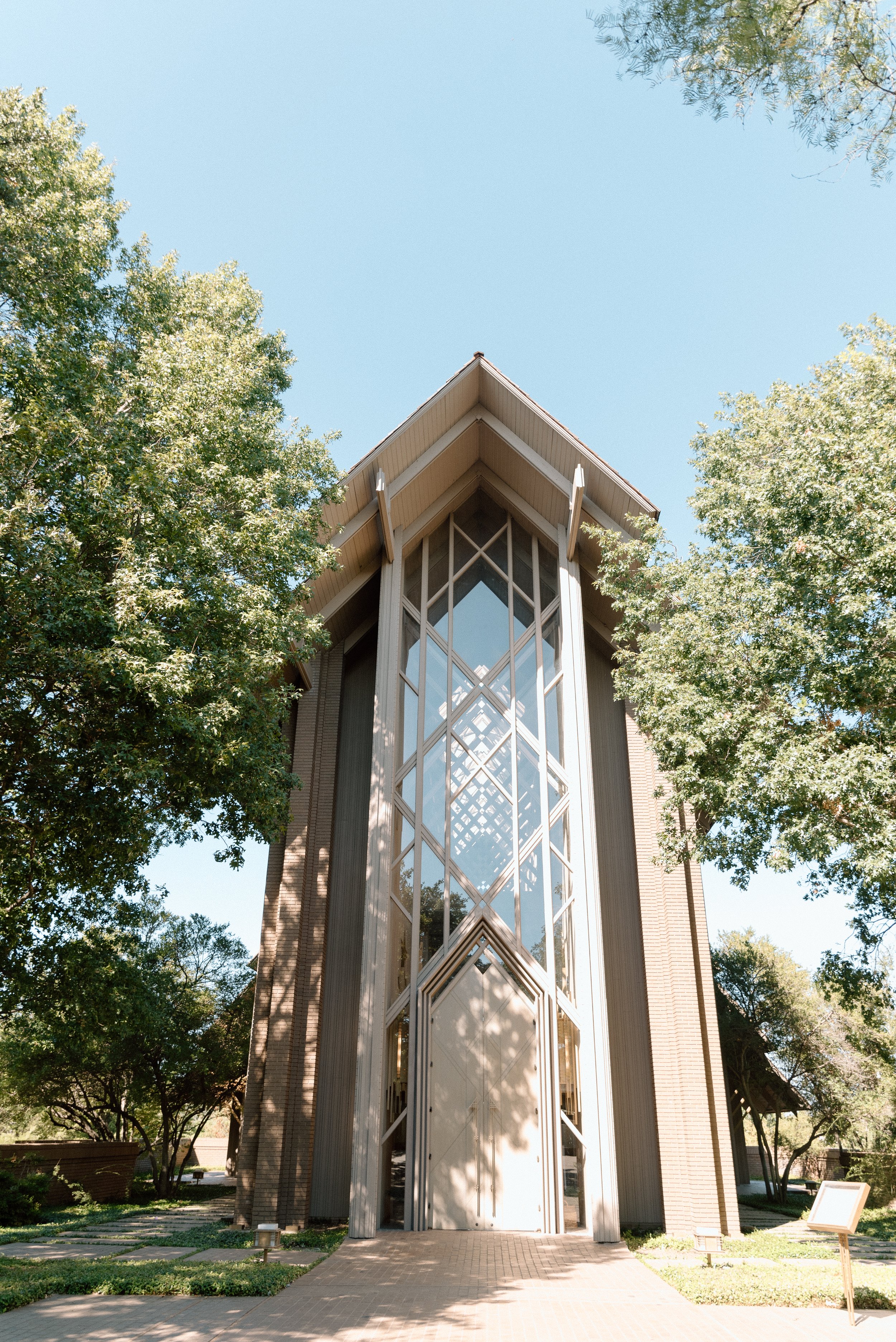 Kayla Kristine Photography_Zoo Wedding-5.jpg