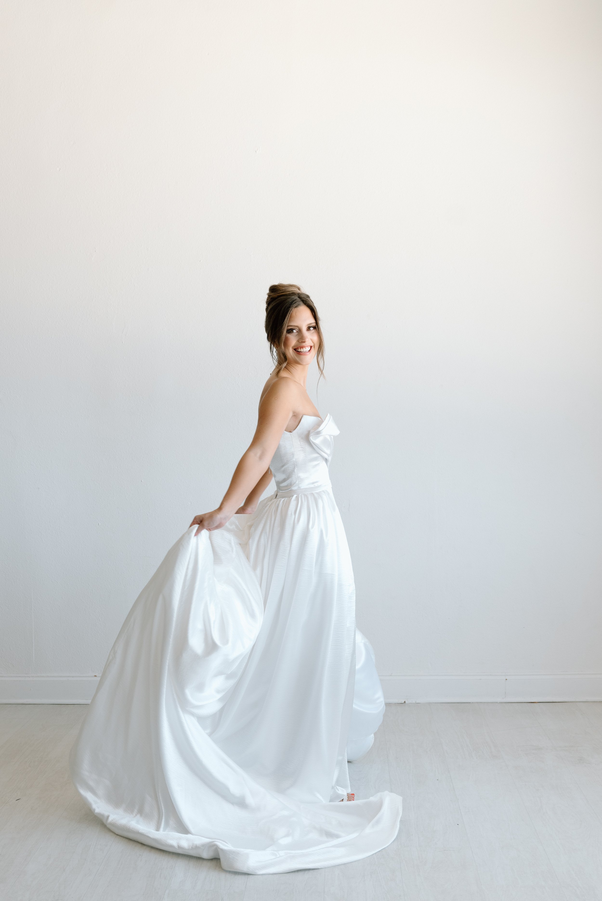 Kayla Kristine Photography_Studio Bridals-21.jpg