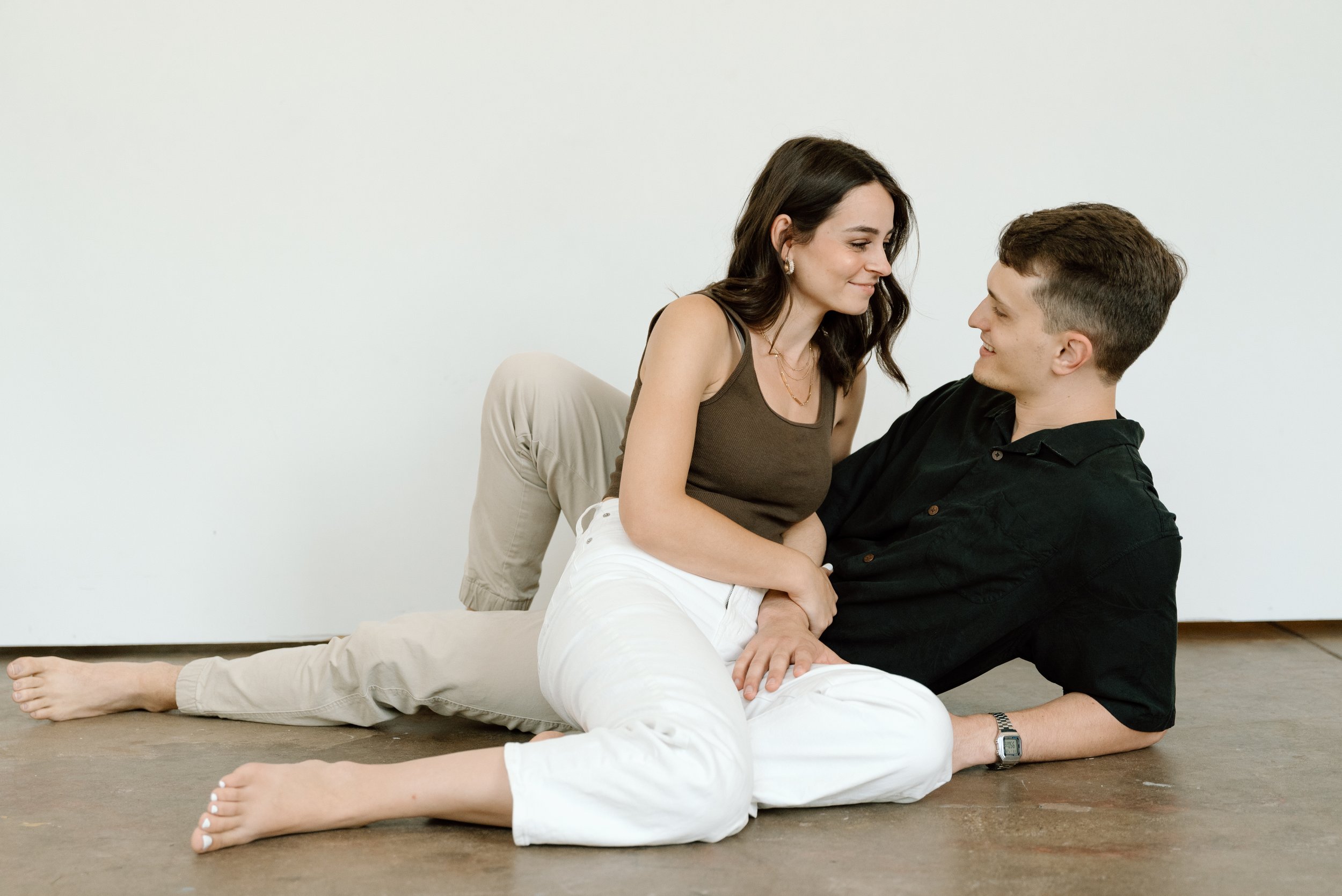 Kayla Kristine Photography_Studio Couple-24.jpg