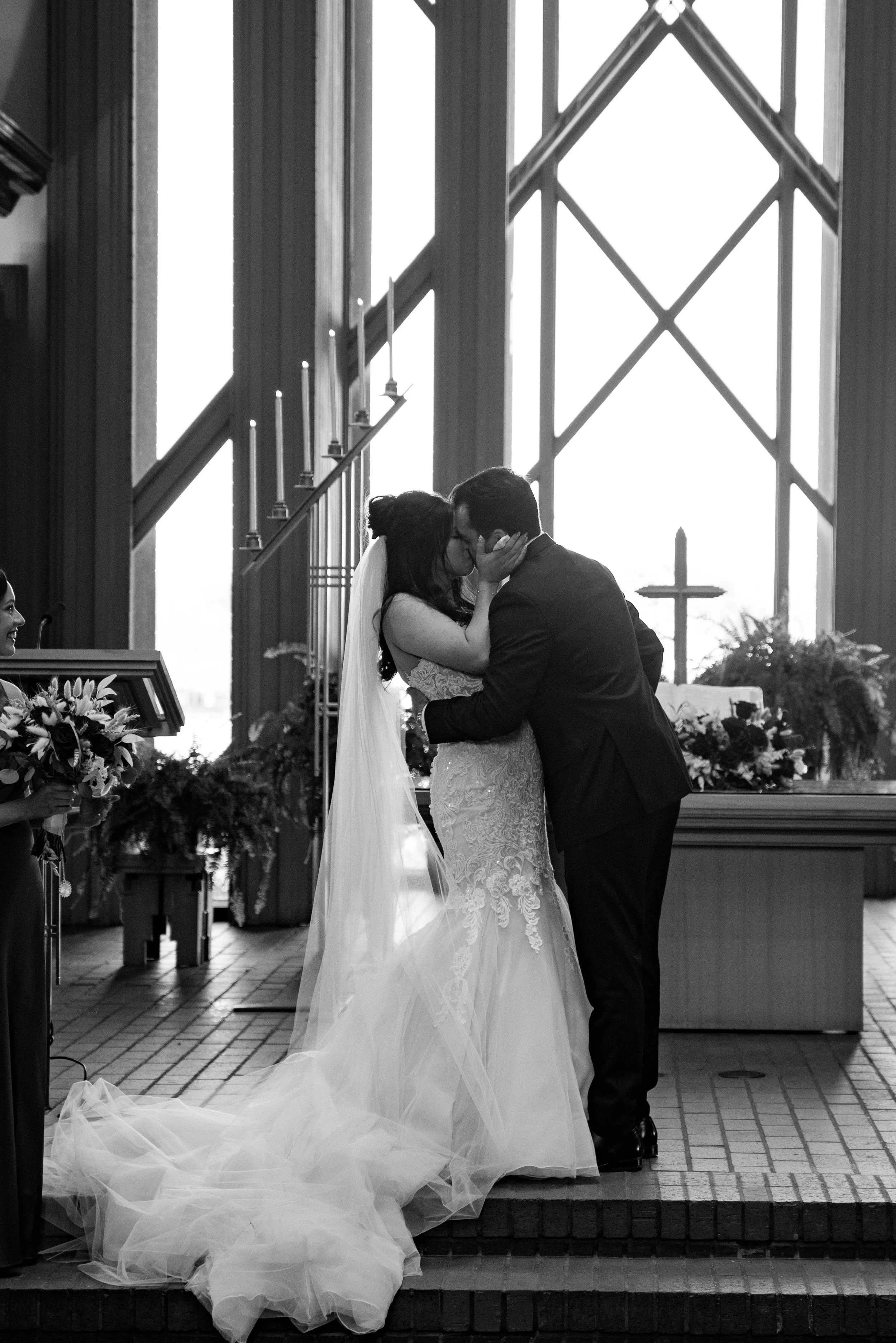 Kayla Kristine Photography_Zoo Wedding-20.jpg