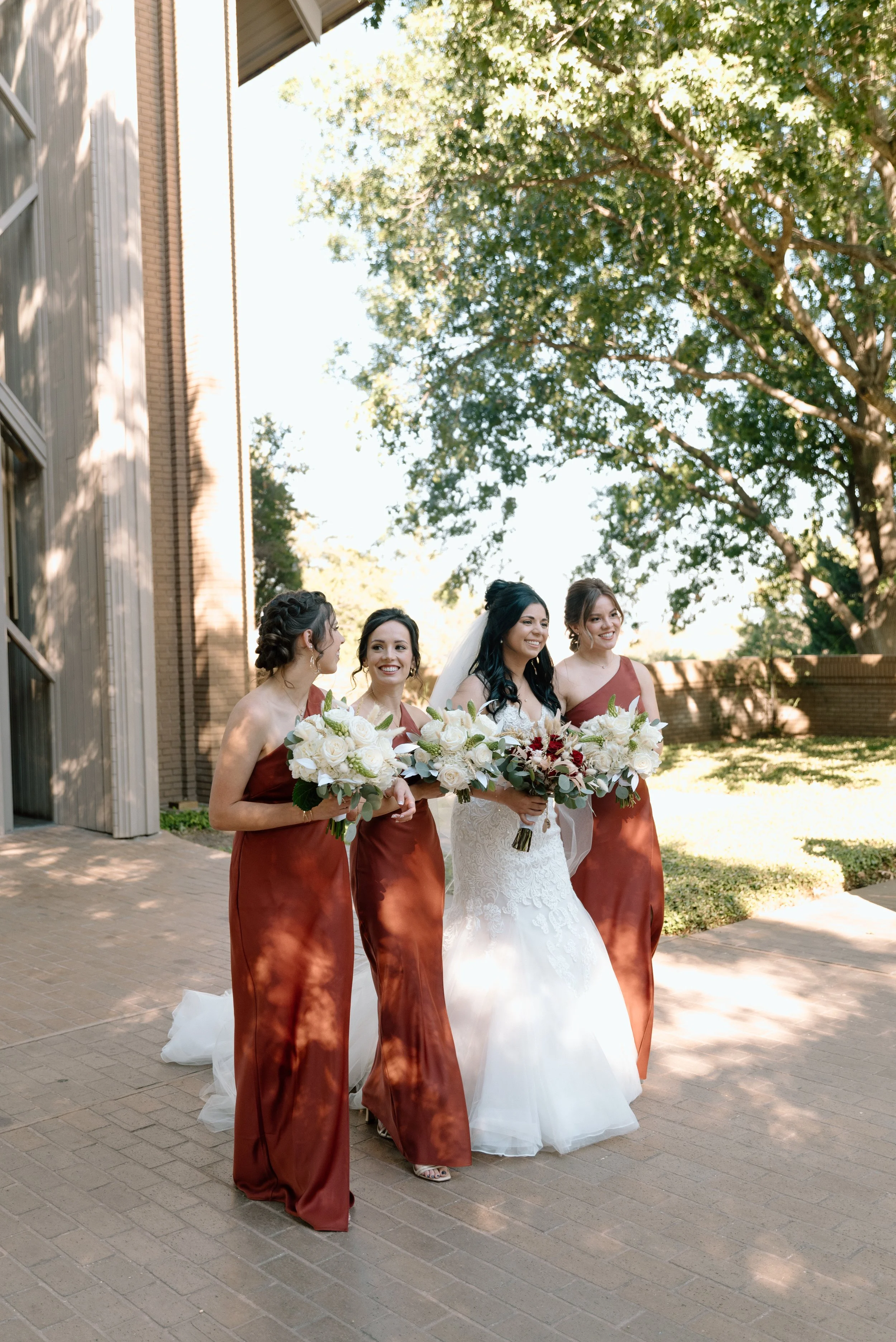 Kayla Kristine Photography_Zoo Wedding-11.jpg