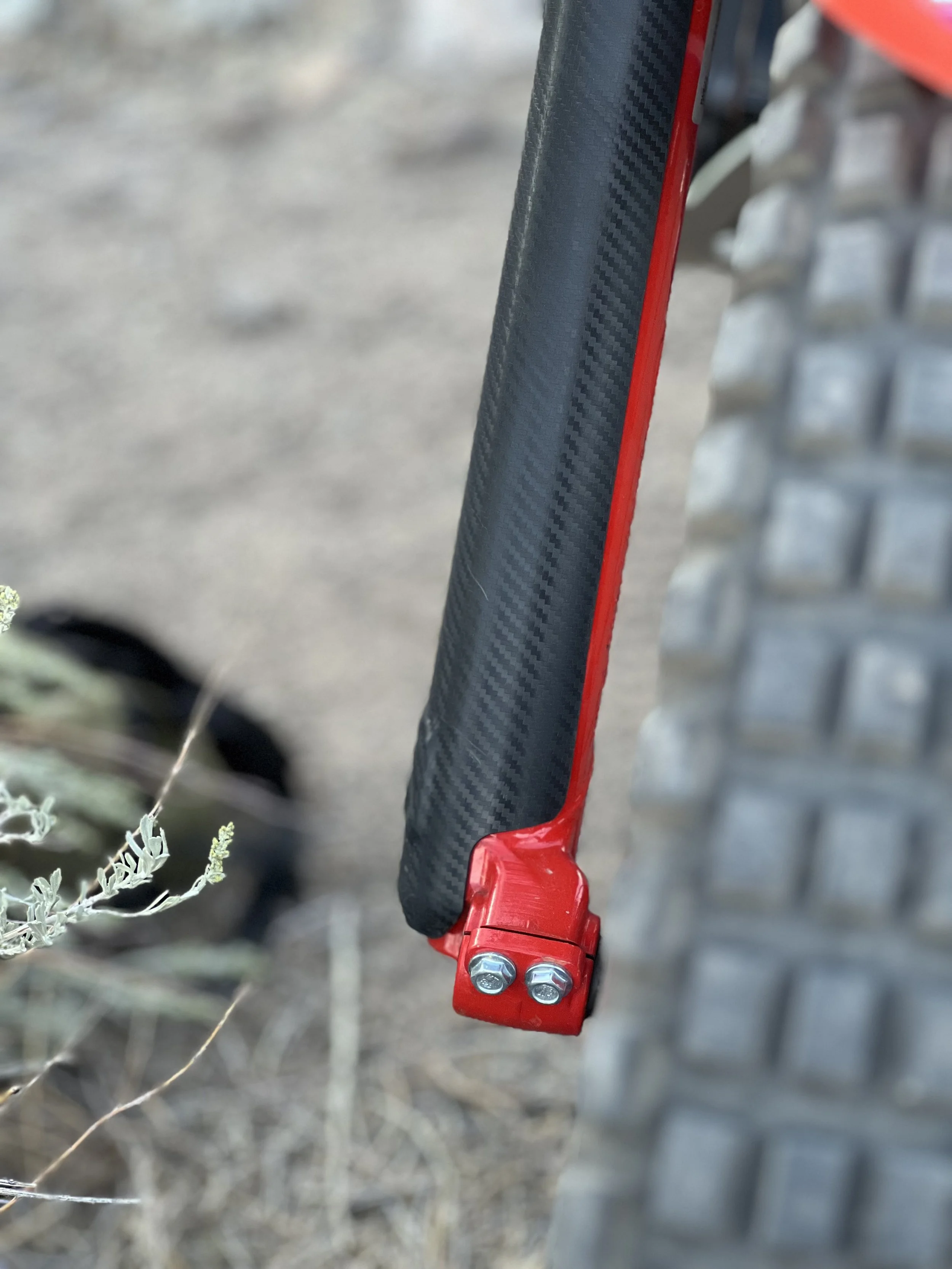 Trials fork guard covers the bottom of the fork