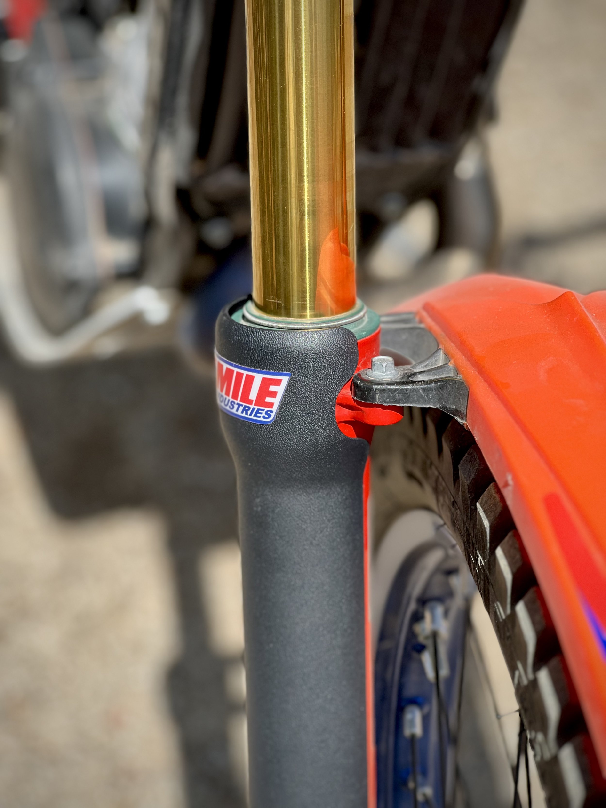 Six Mile Industries short fork guard seal protection