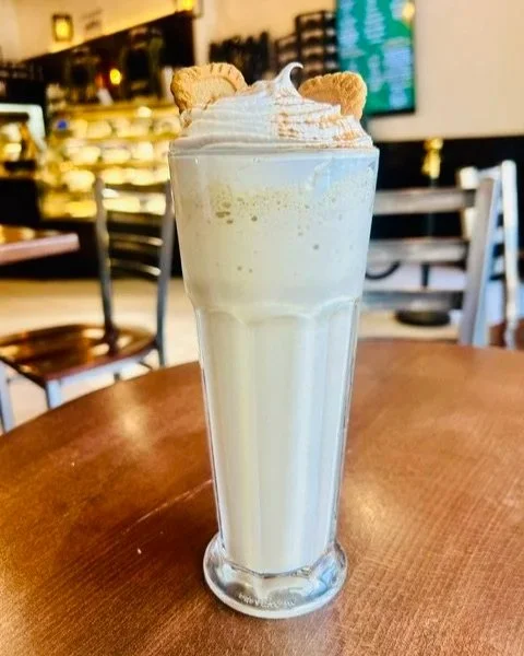 10 Best Summertime Drinks To Enjoy in Montreal