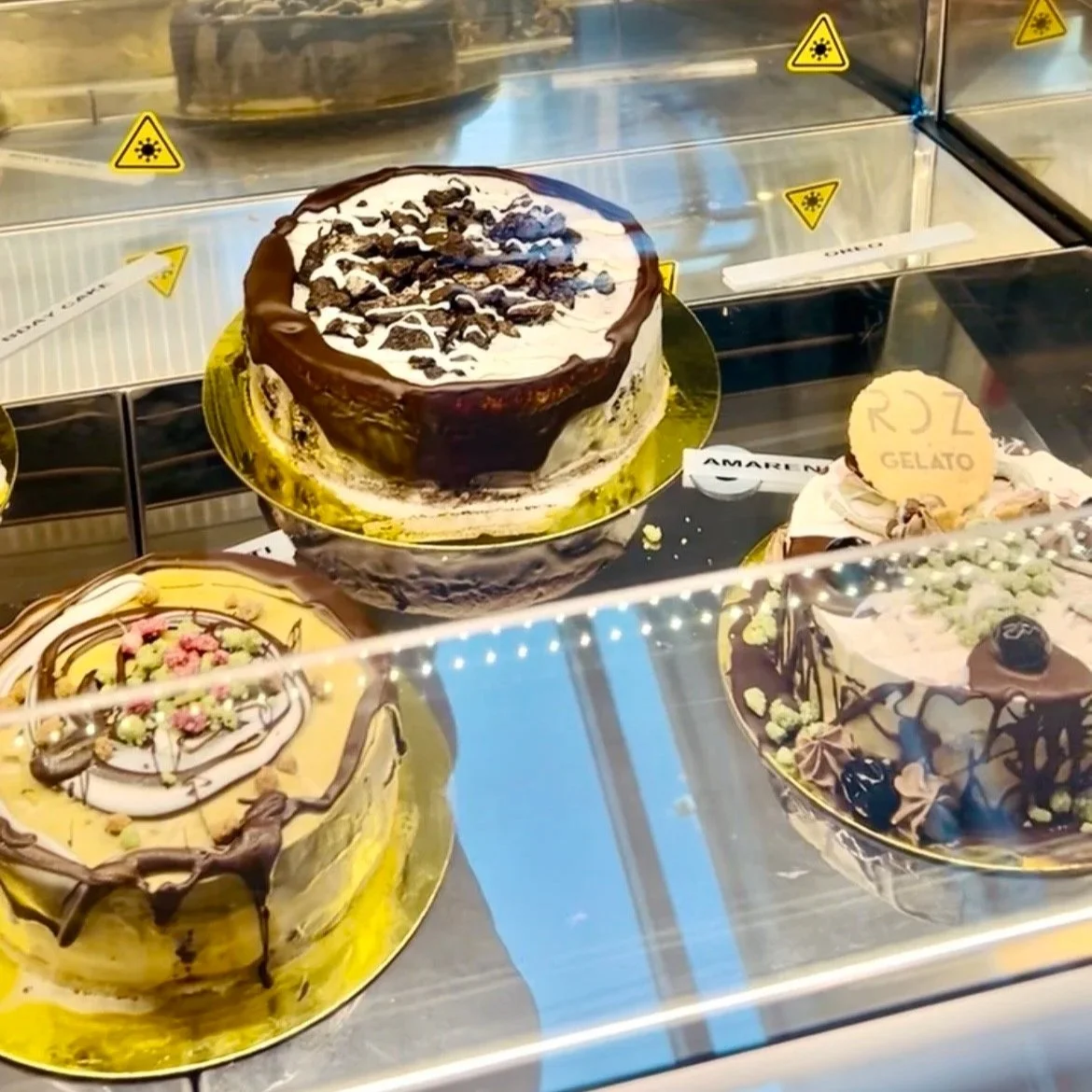 Radikal Dezzertz One-Stop Shop Dessert Parlour, West Island Quebec