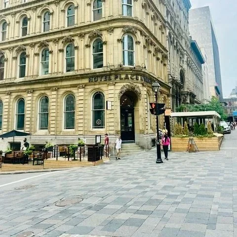 Hotel Place d'Armes Montreal