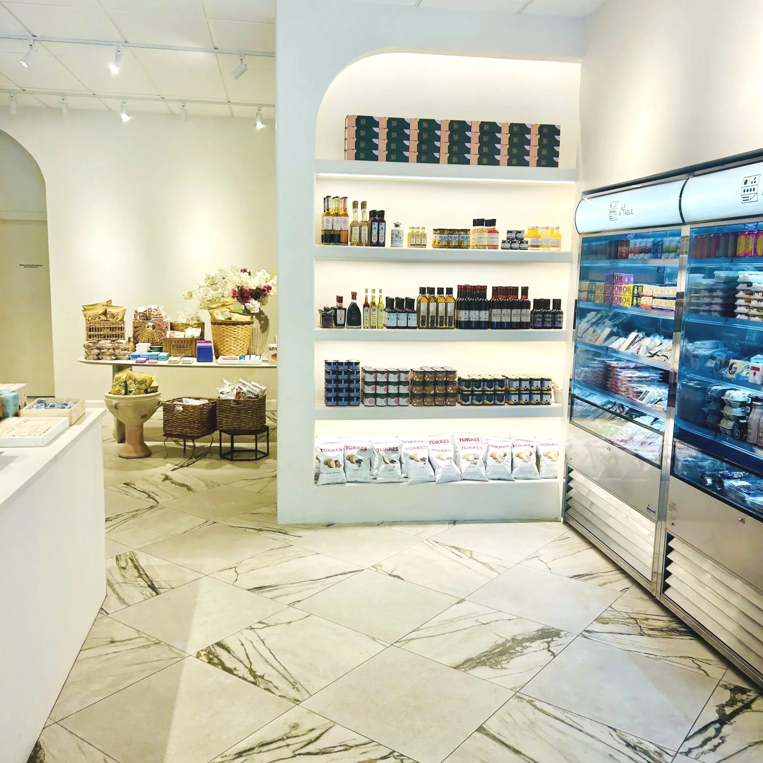 À la table by Hanna , Monkland Ave Montreal