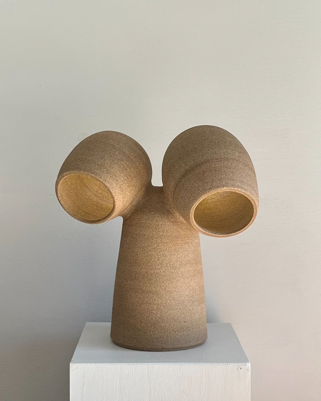 04_DBL_SG_SANDSTONE_BELOW_DENNIS_GOTS_CERAMICS.png