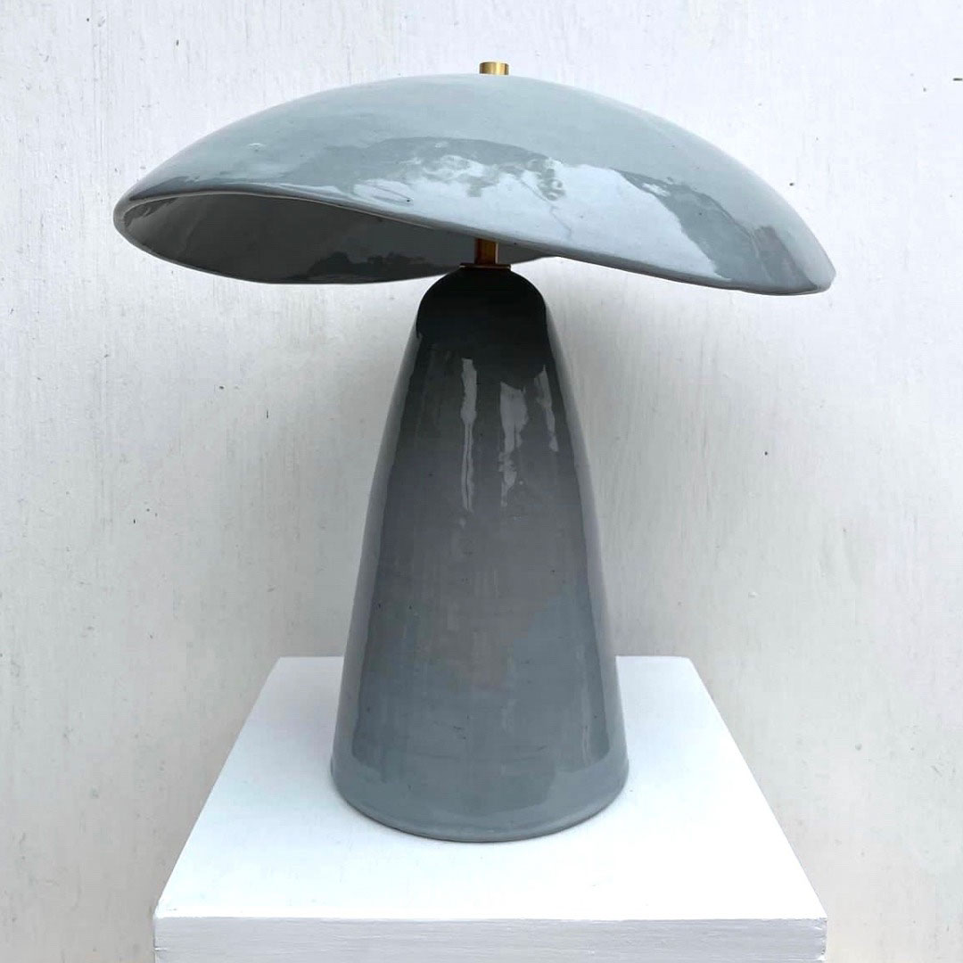 10_WARPED_PHANTOM_PALE_GREY_DENNIS_GOTS_CERAMICS.png