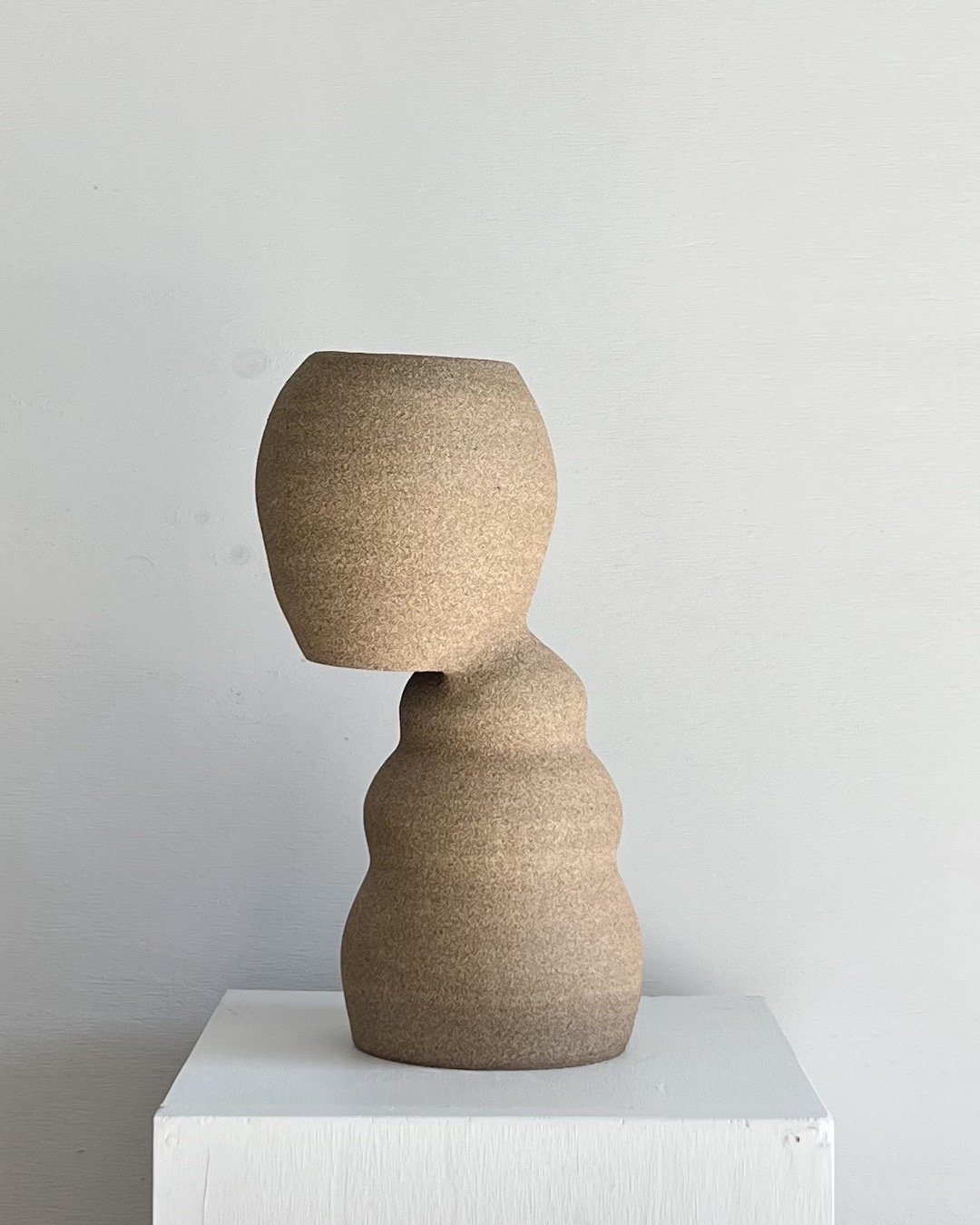 01_SG_SANDSTONE_SIDE_DENNIS_GOTS_CERAMICS.jpeg