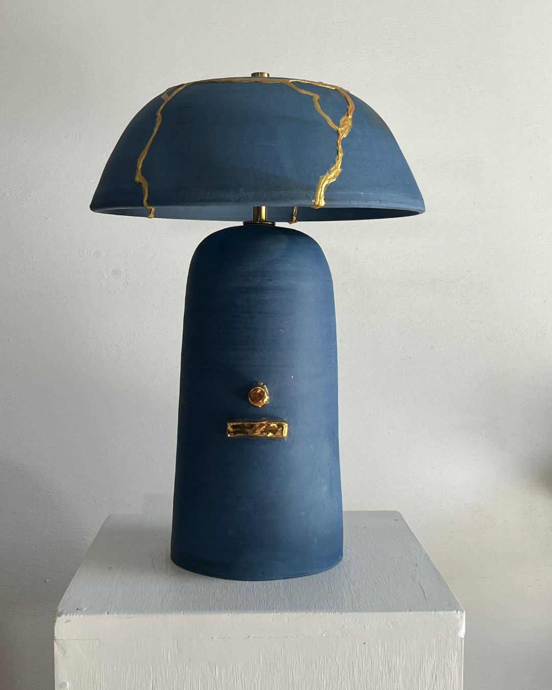 09_PHANTOM_BLUE_STONEWARE_W_GOLD_DENNIS_GOTS_CERAMICS.png