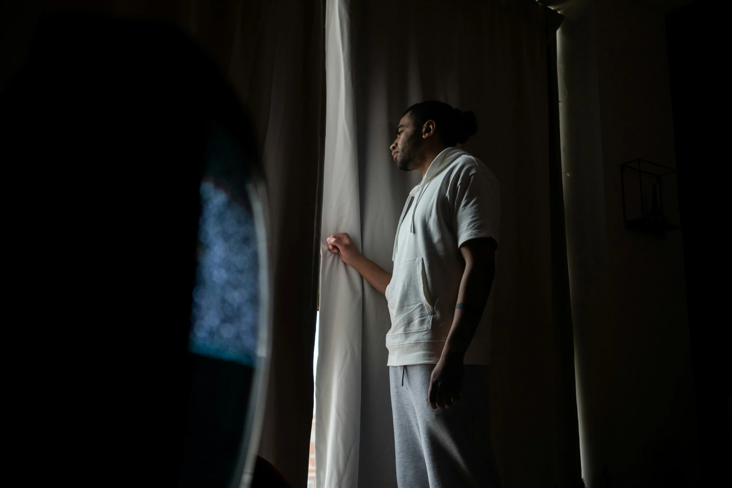 Understanding Trauma Responses During PTSD Awareness Month