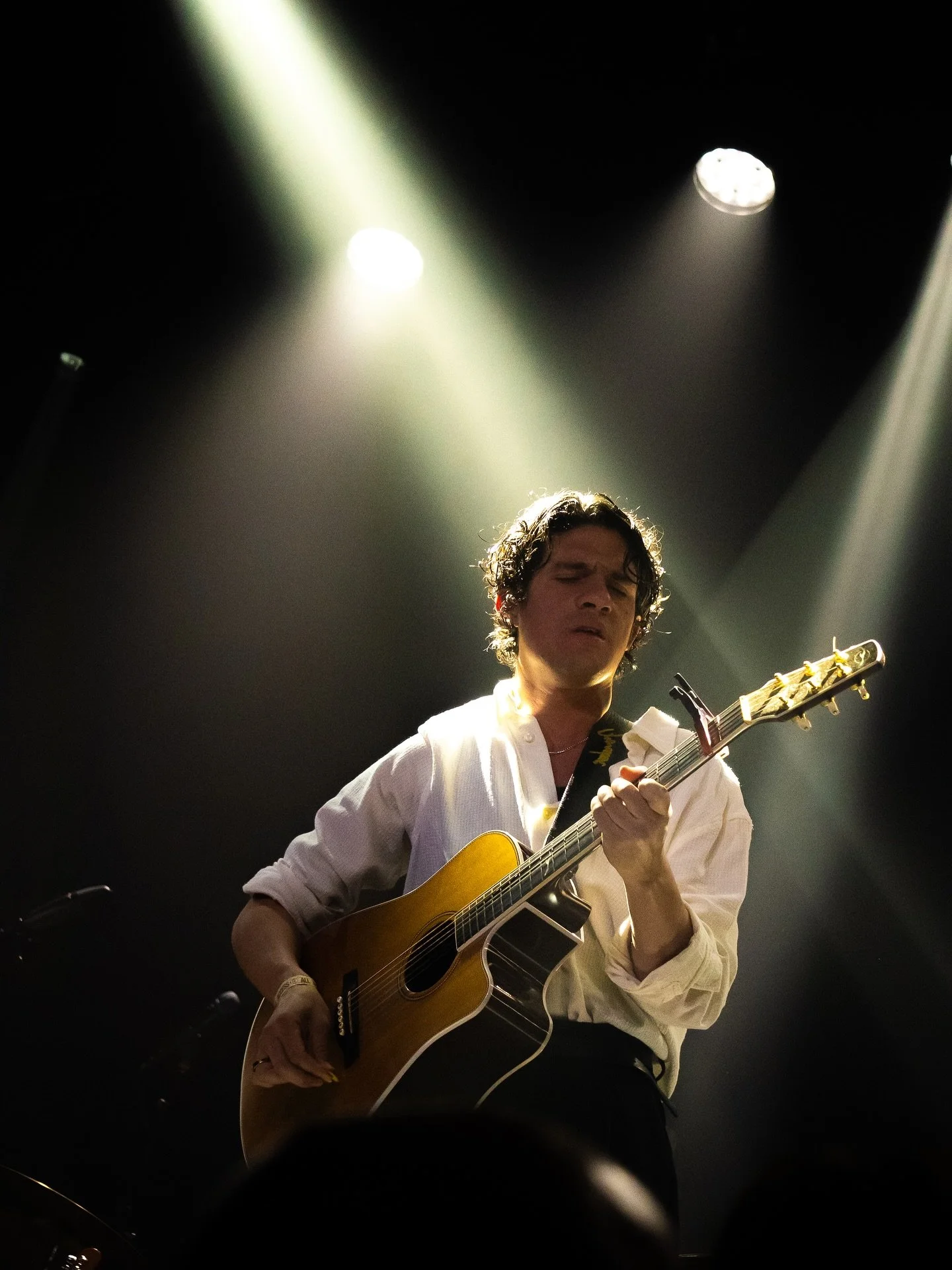 City of the Sun brought their atmospheric instrumental set to @elsewherespace (11/7/25).

Full gallery now on our site ⭐️

Link in bio❗️

📸📸📸 @bailey.blake._ 

#cityofthesun #cityofthesunlive #livemusicphotography #concertphotography #nycmusicscen