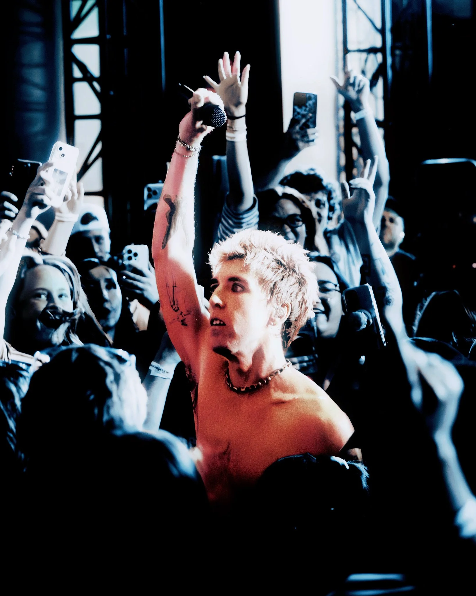 BadSuns_UptightMag_AJKeesler-26.jpg