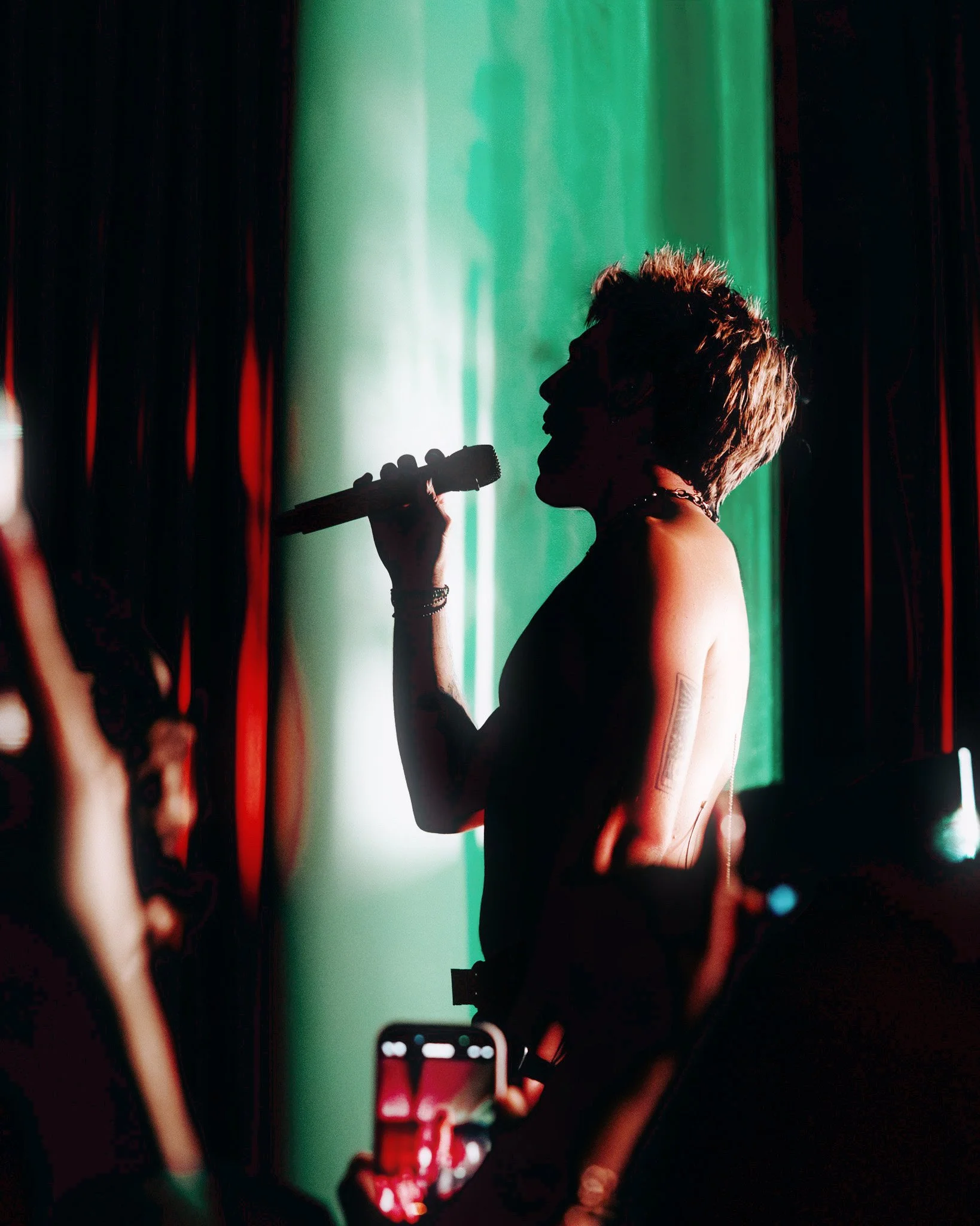 BadSuns_UptightMag_AJKeesler-28.jpg
