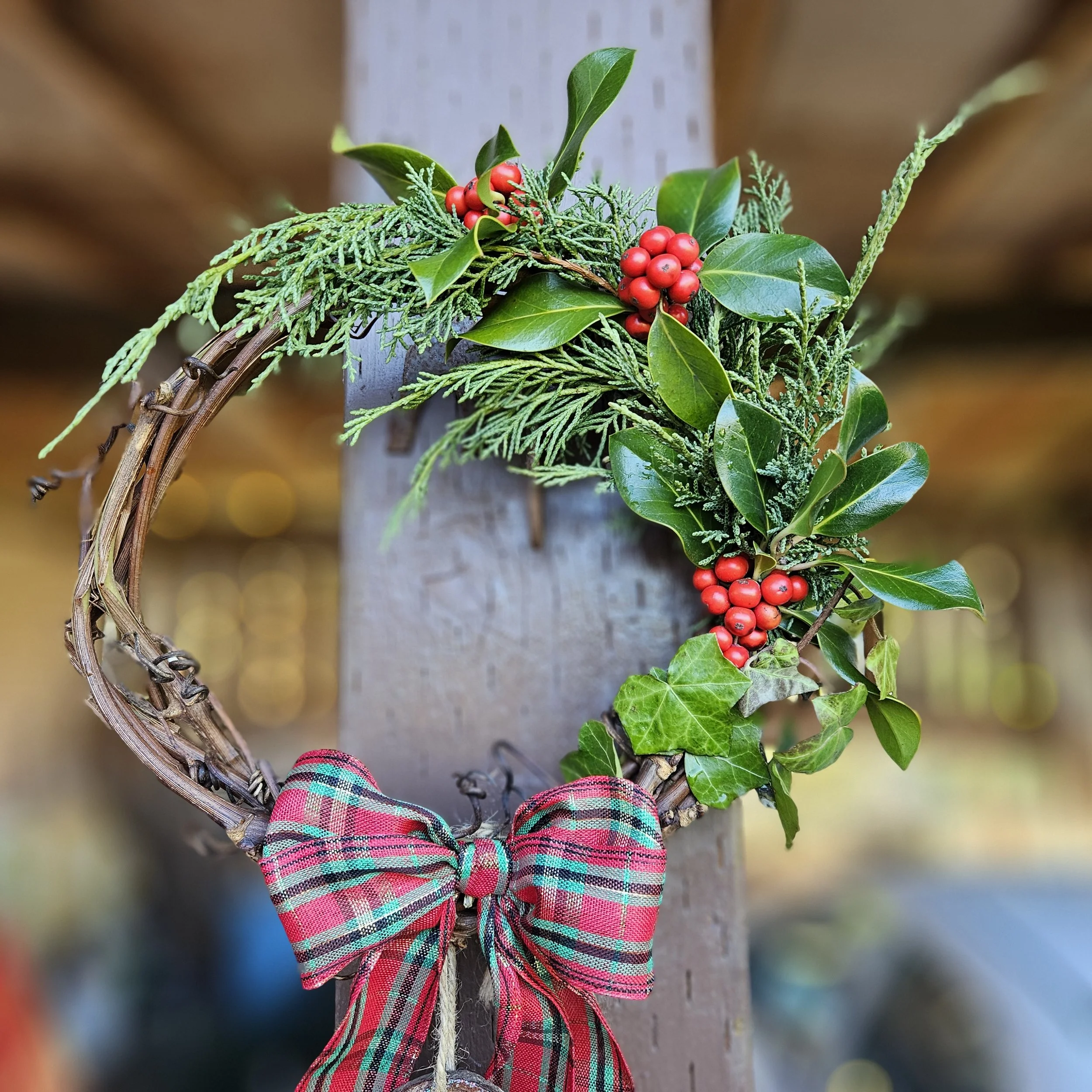 wreath traditional 7.jpg