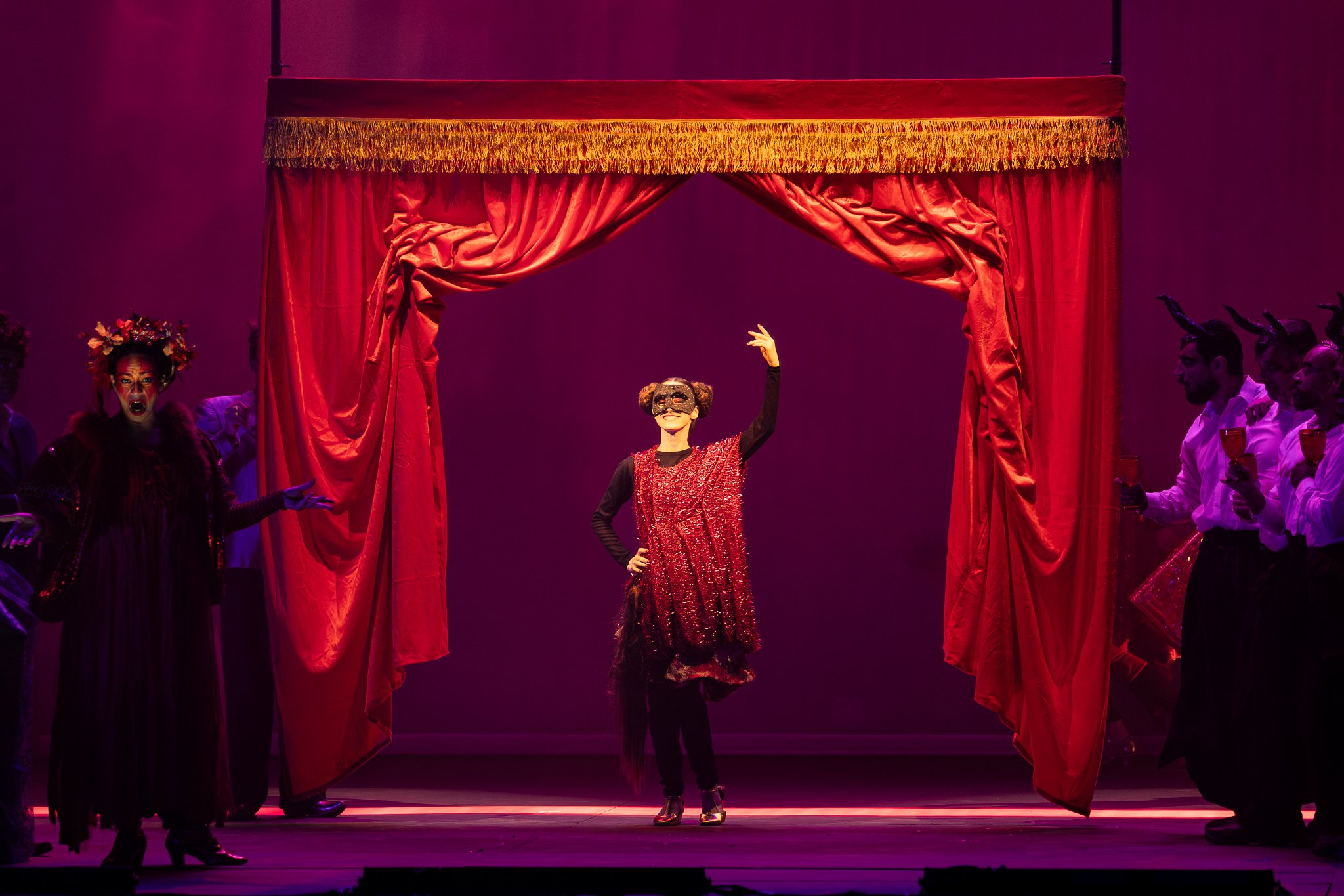 Orpheus in the Underworld - Theatro São Pedro (2026) - Íris Zanetti