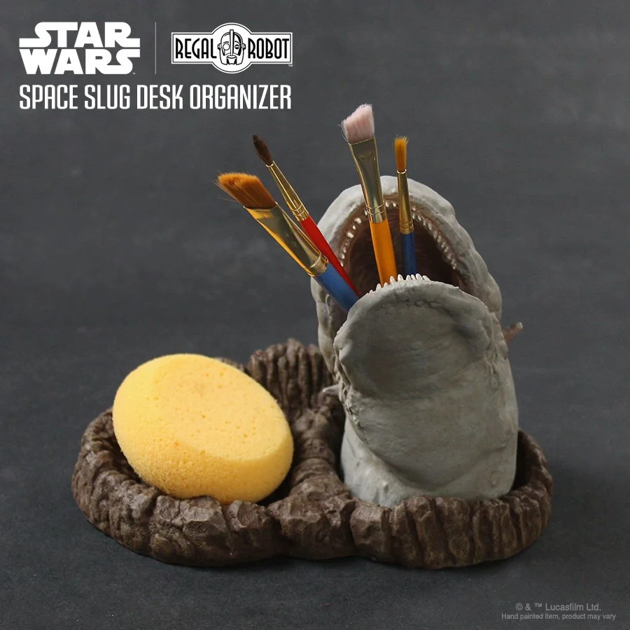 space-slug-desk-organizer-sculpture-12.jpg
